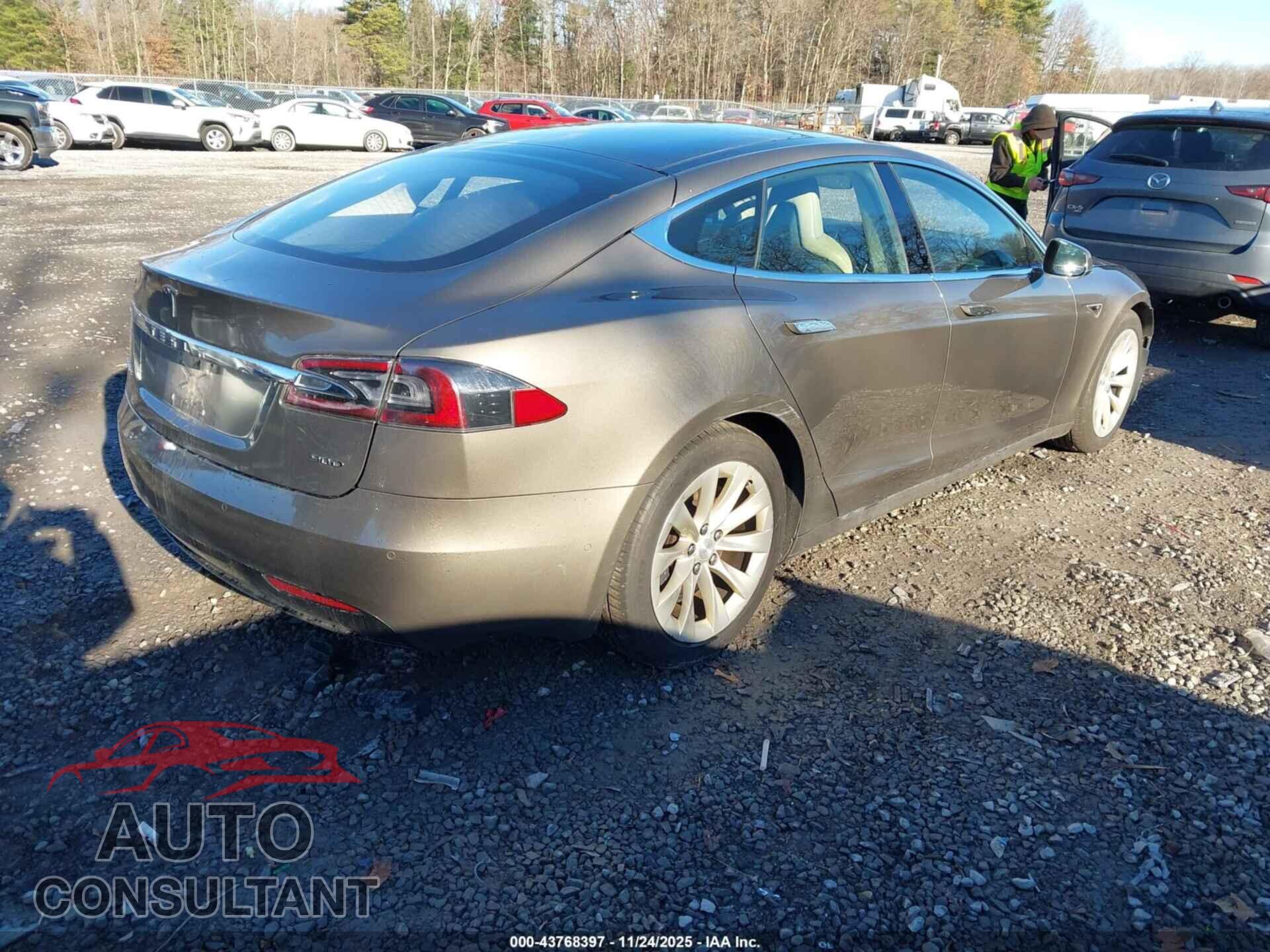 TESLA MODEL S 2016 - 5YJSA1E22GF141704
