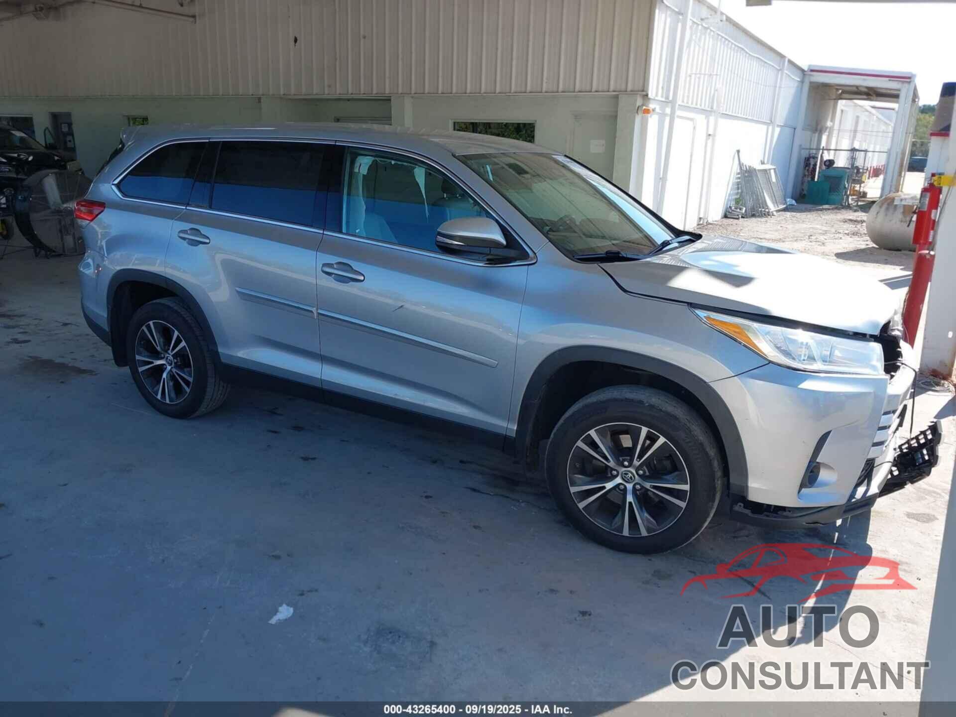 TOYOTA HIGHLANDER 2019 - 5TDBZRFHXKS918760
