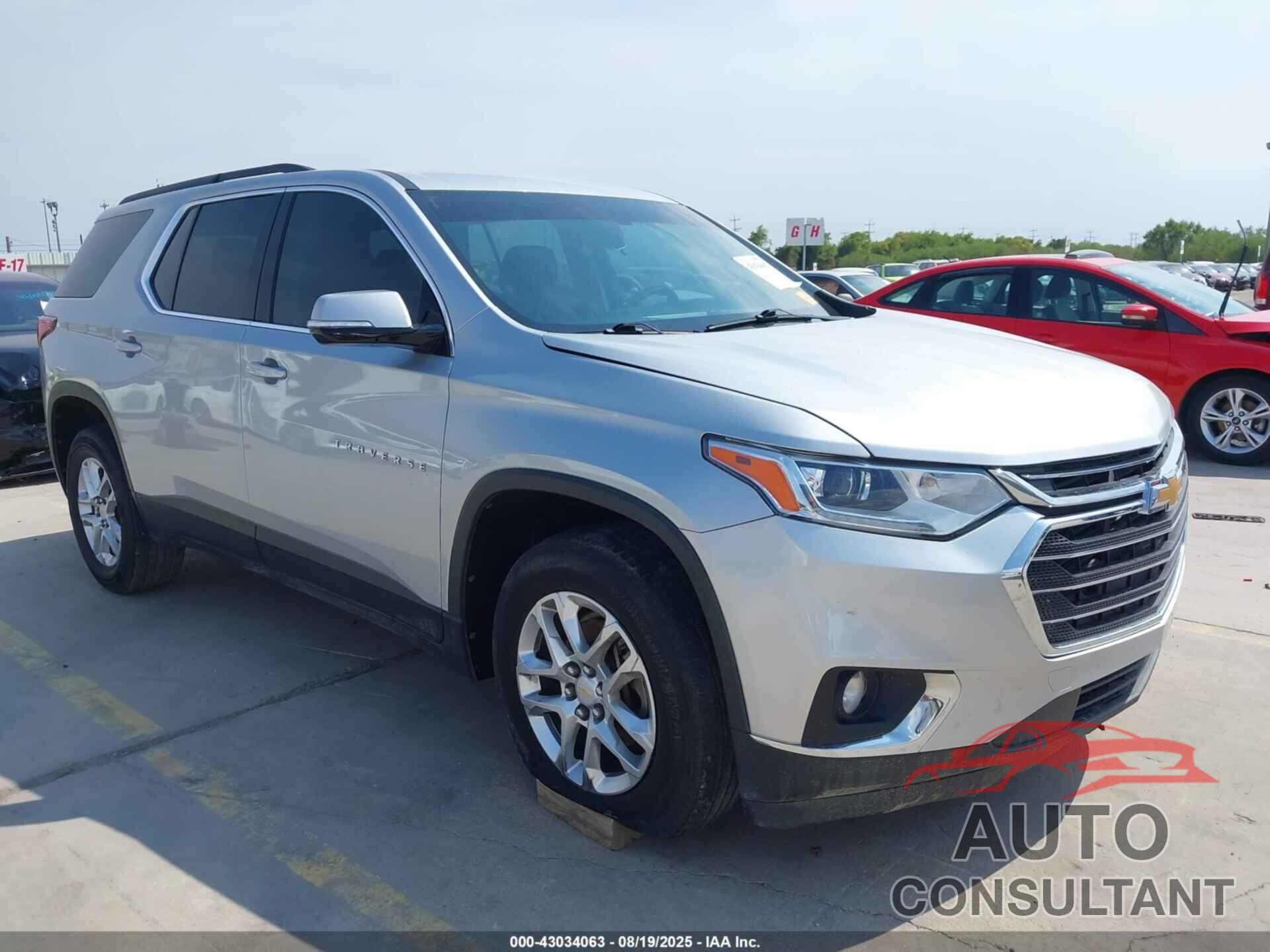 CHEVROLET TRAVERSE 2019 - 1GNERGKW4KJ127859
