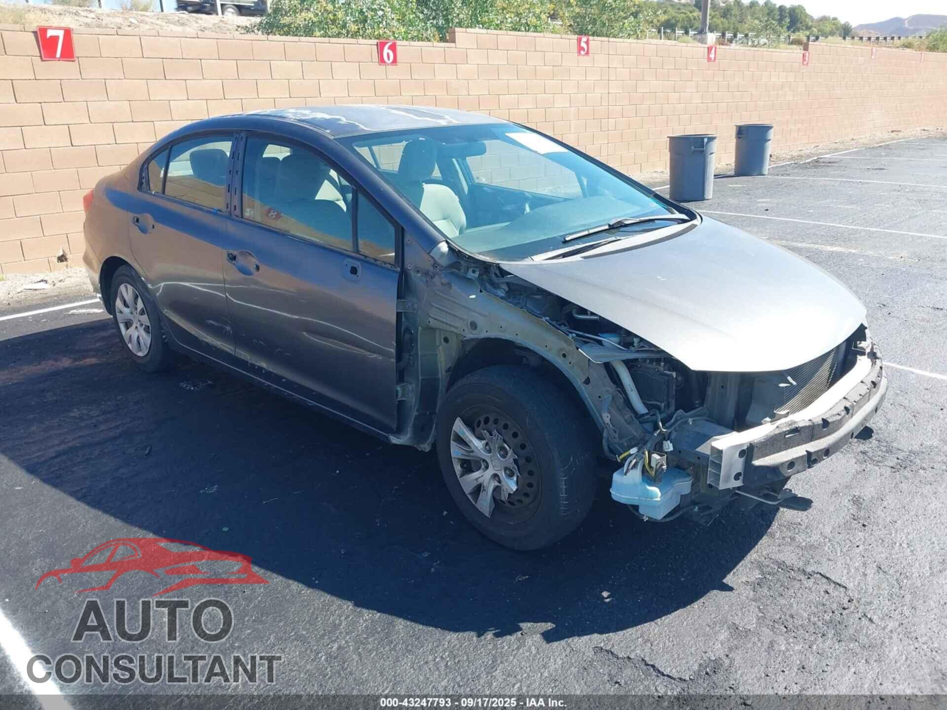 HONDA CIVIC 2012 - 2HGFB2F56CH572016