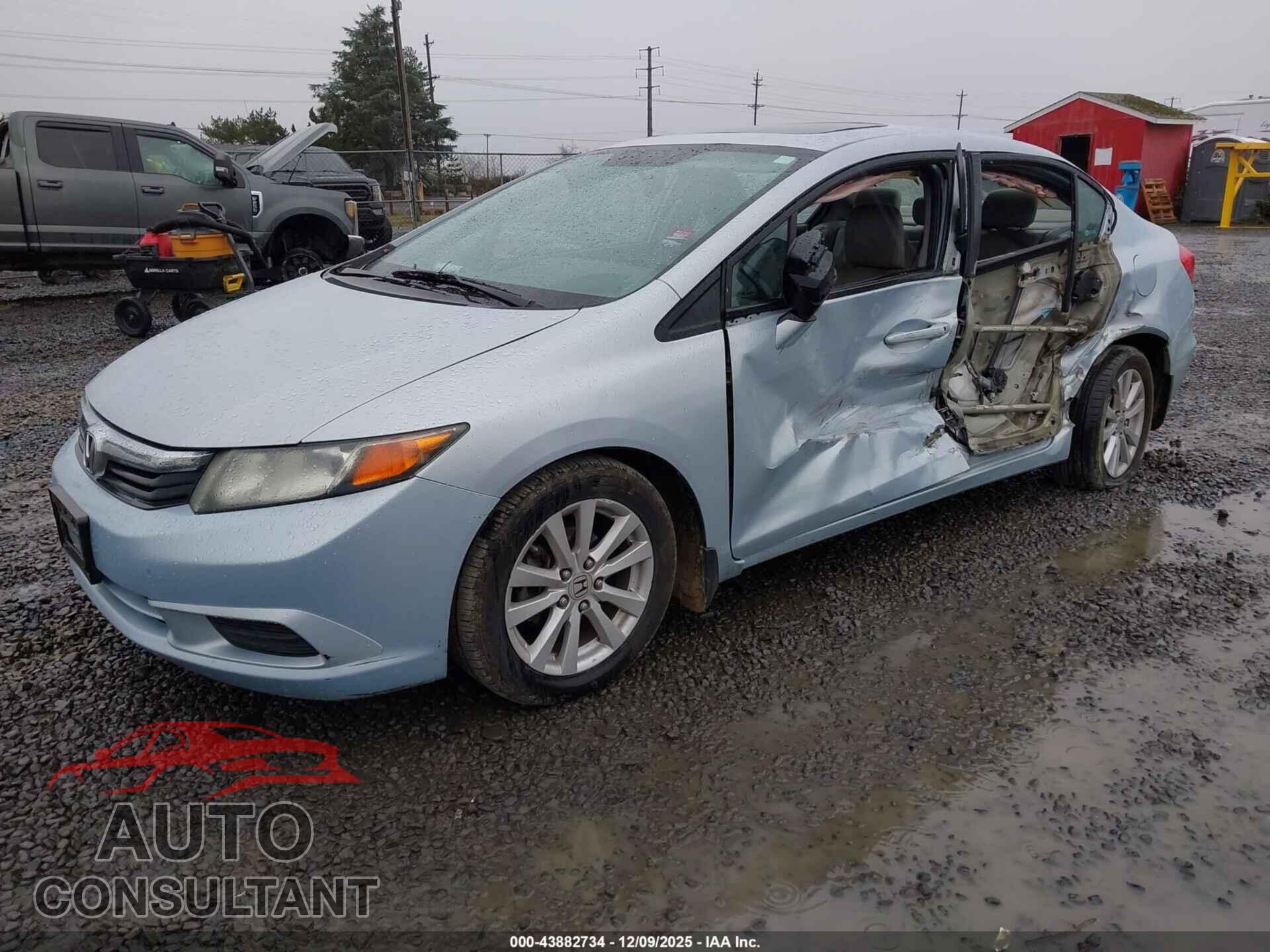 HONDA CIVIC 2012 - 2HGFB2F94CH555489