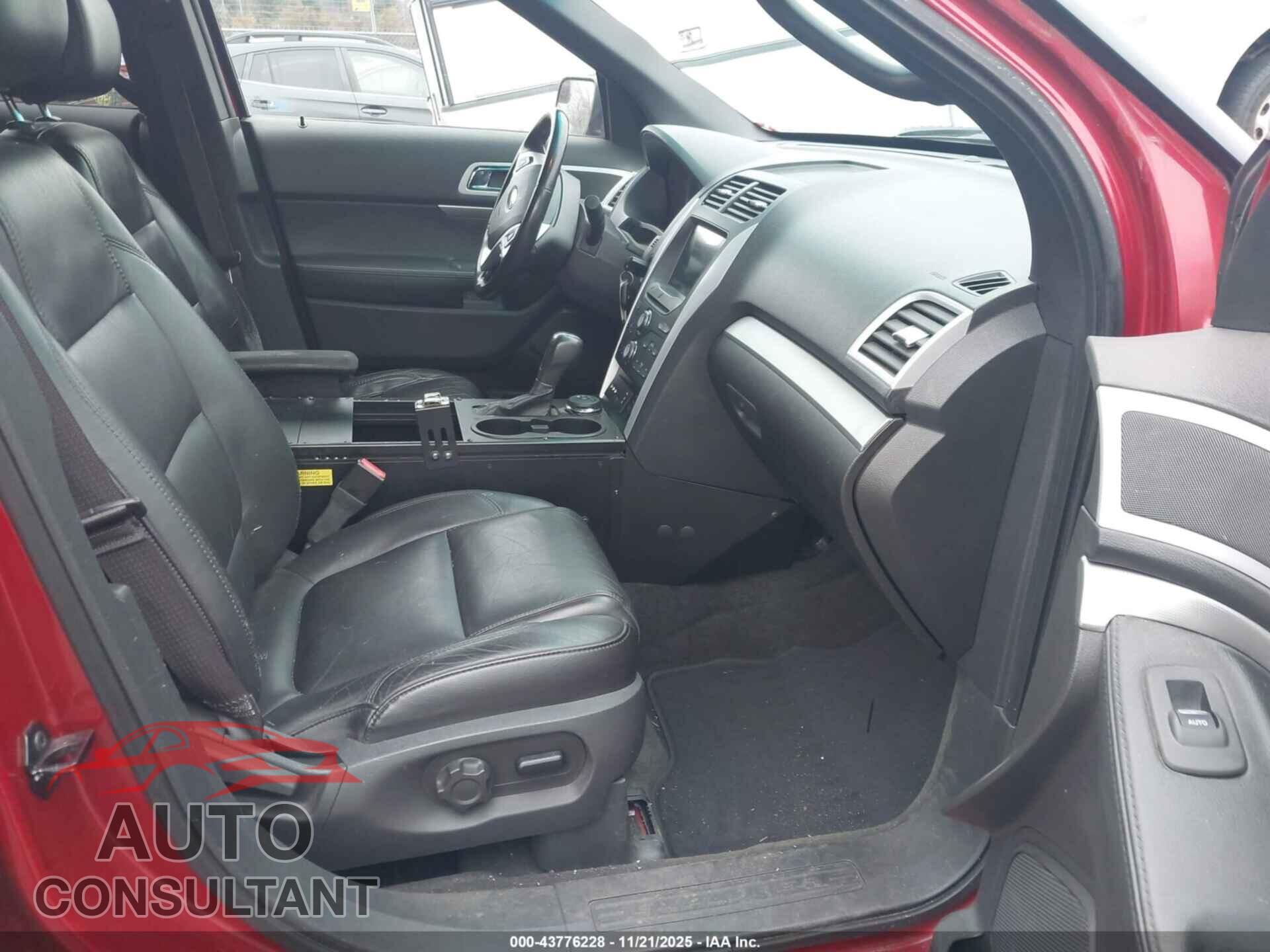 FORD EXPLORER 2011 - 1FMHK8D87BGA47317