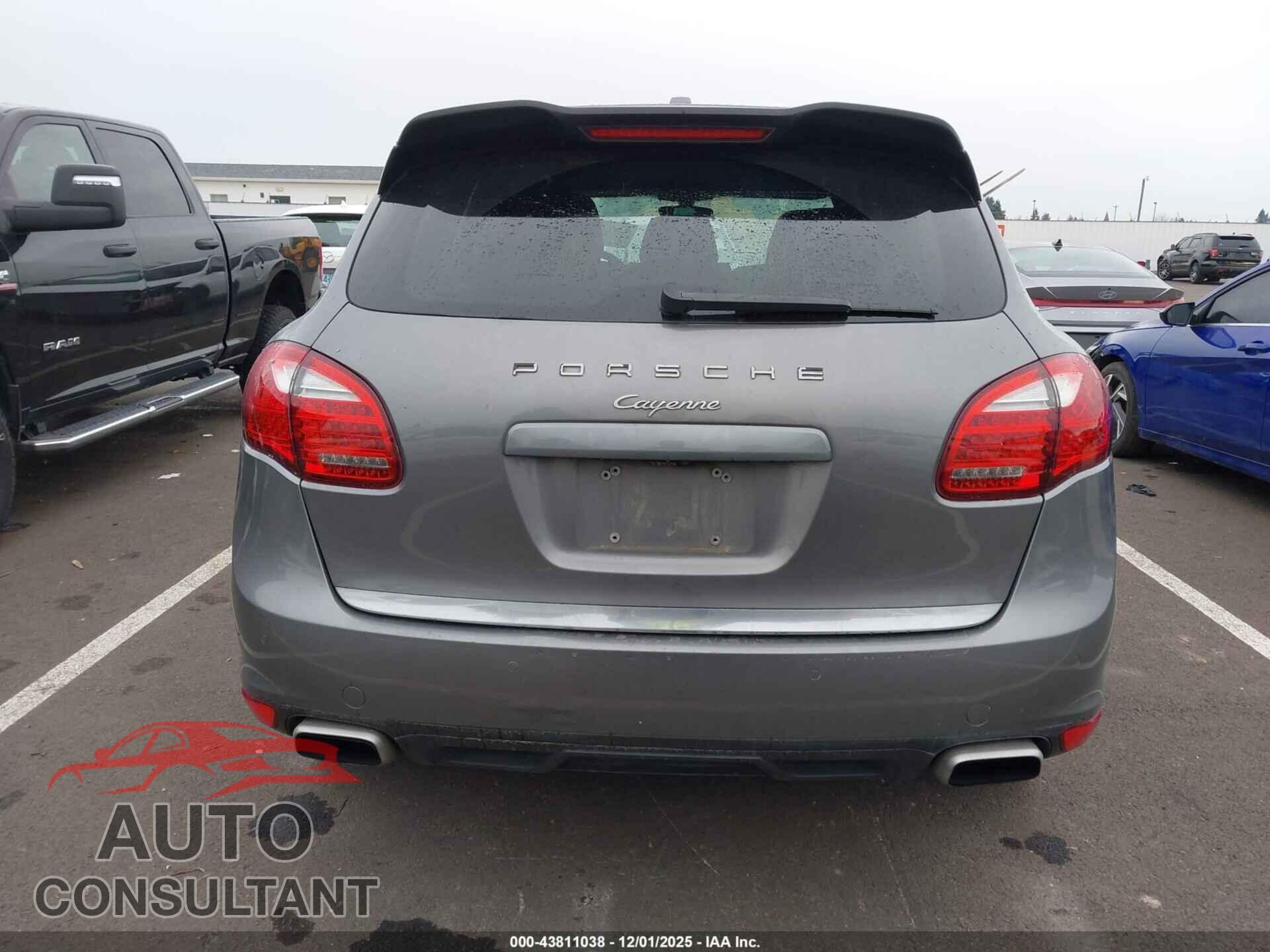 PORSCHE CAYENNE 2012 - WP1AA2A21CLA02886