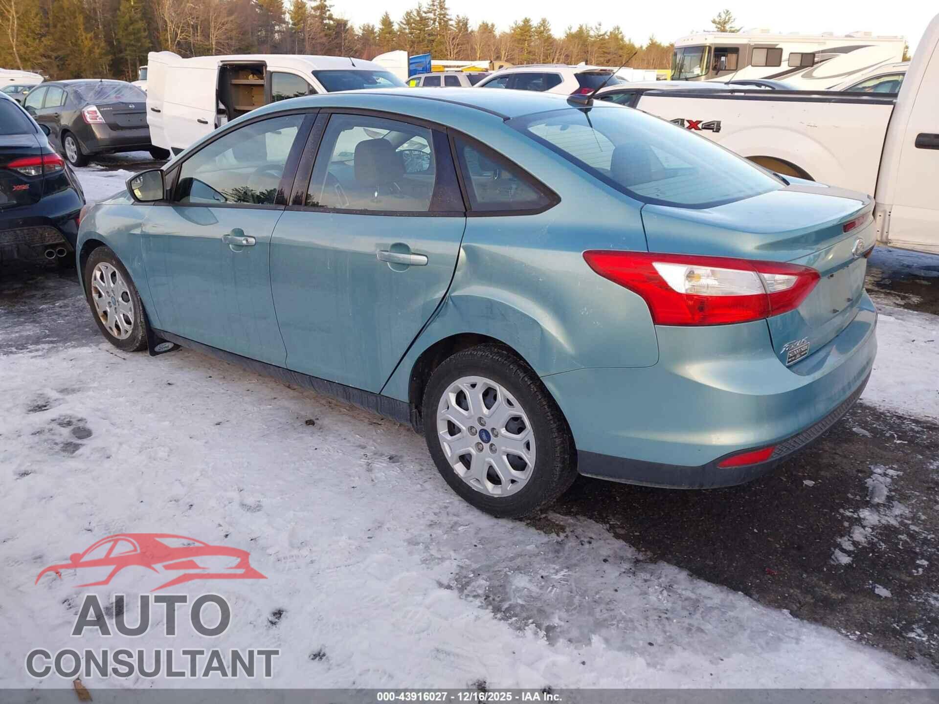FORD FOCUS 2012 - 1FAHP3F28CL268330
