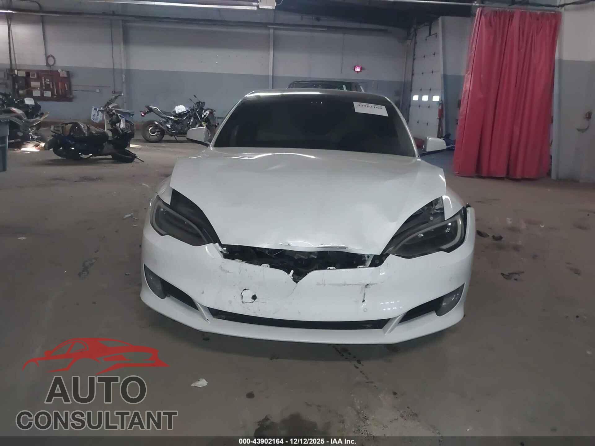 TESLA MODEL S 2018 - 5YJSA1E2XJF277084