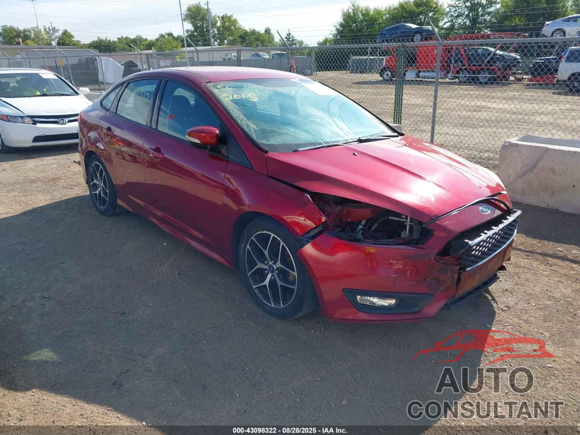 FORD FOCUS 2015 - 1FADP3F21FL247693