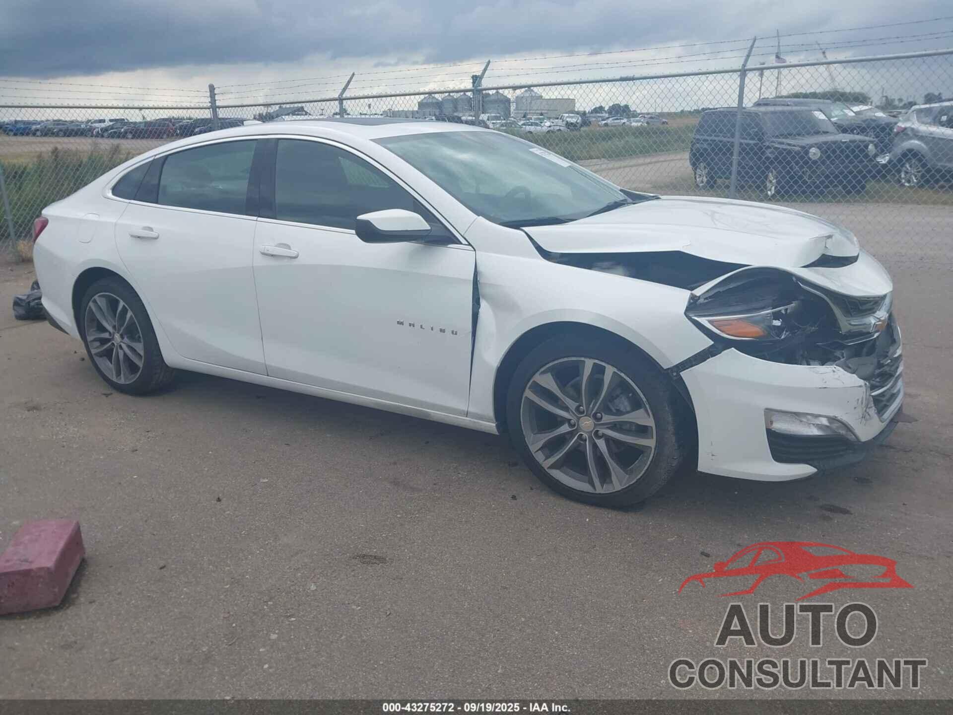 CHEVROLET MALIBU 2022 - 1G1ZD5ST9NF167311