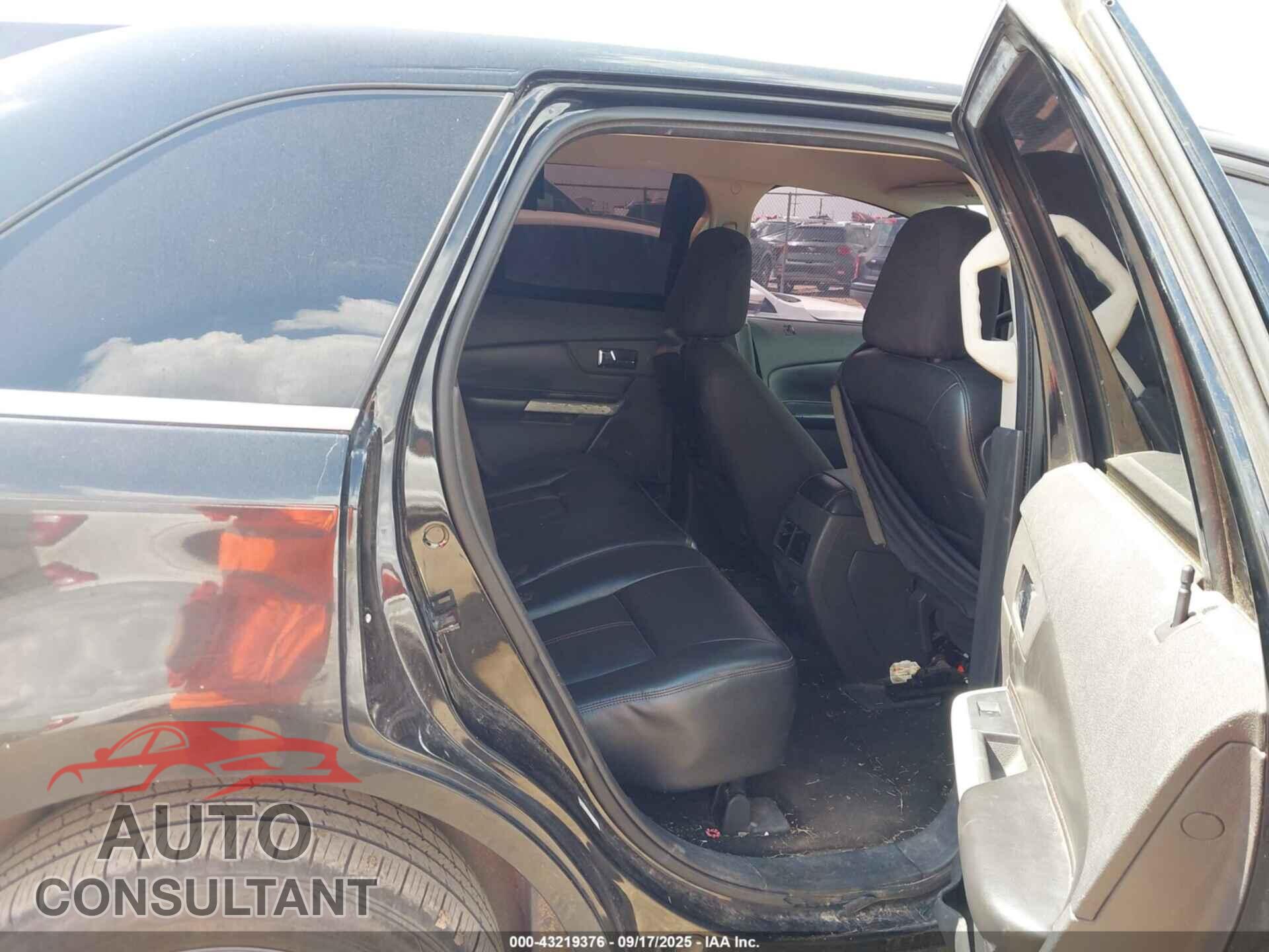 FORD EDGE 2011 - 2FMDK3KC0BBA97637