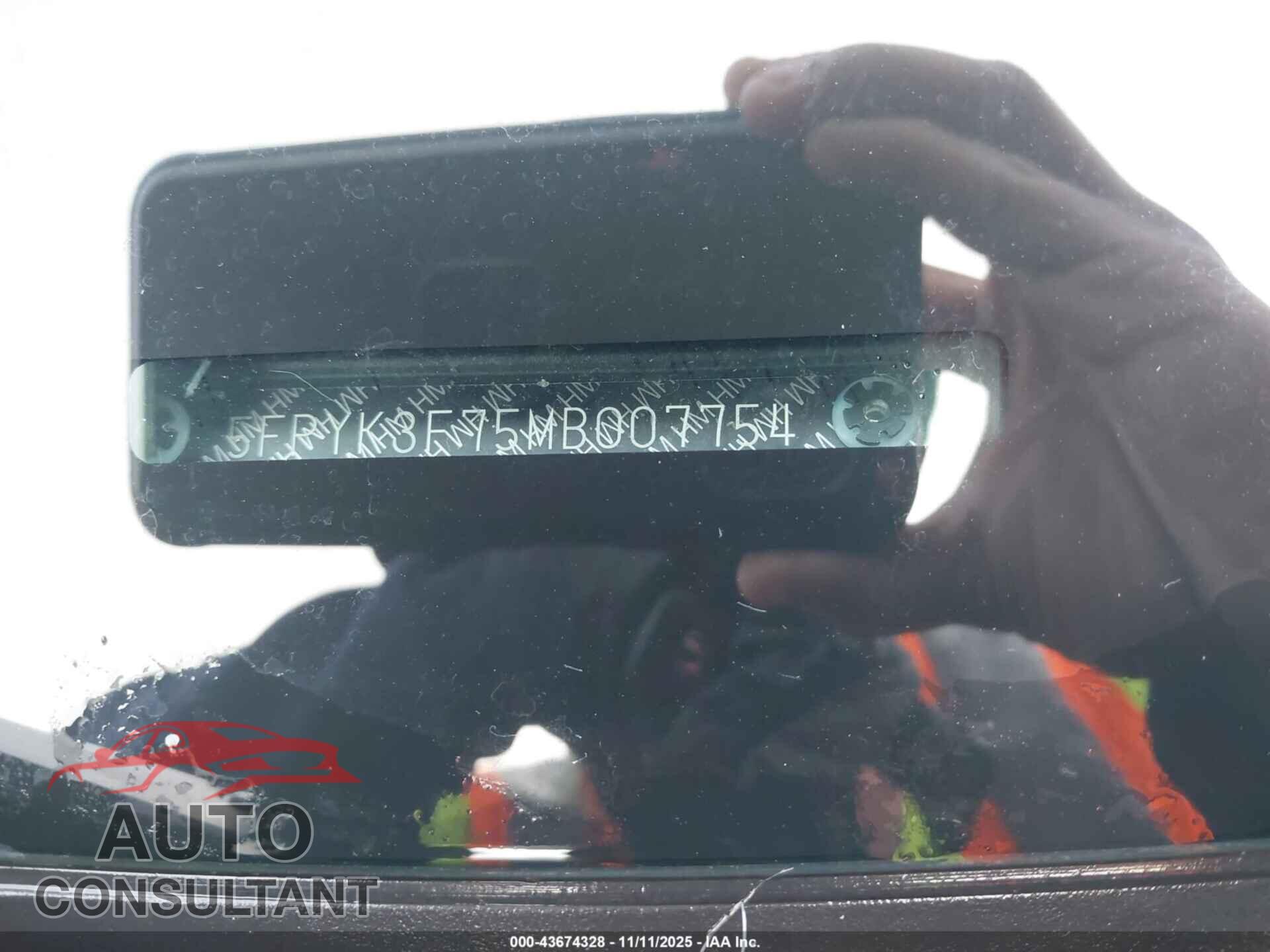 HONDA RIDGELINE 2021 - 5FPYK3F75MB007754