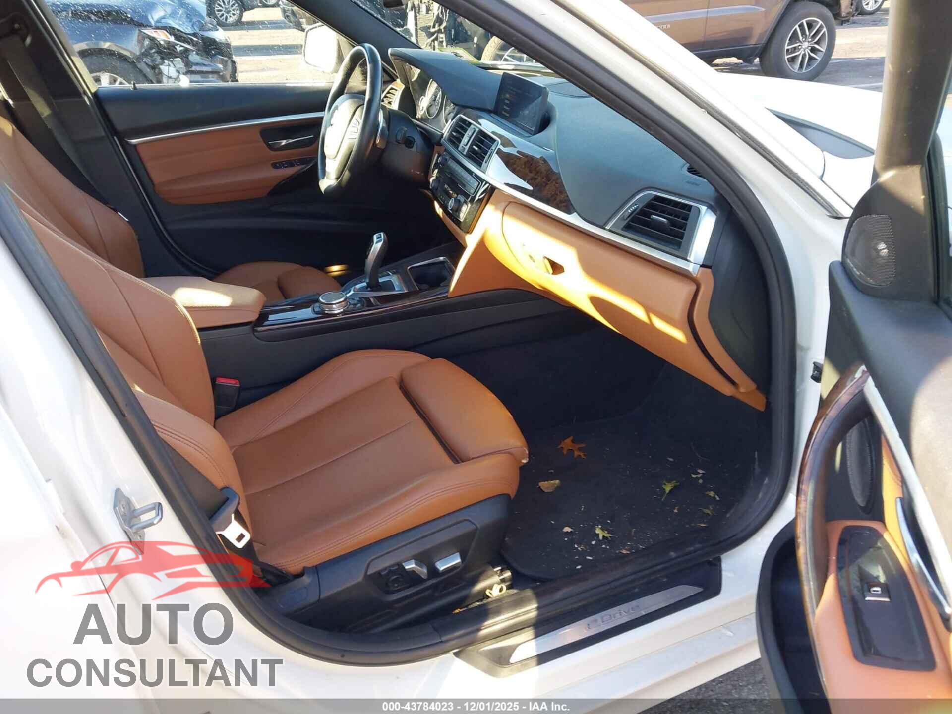 BMW 330E 2017 - WBA8E1C59HK480358