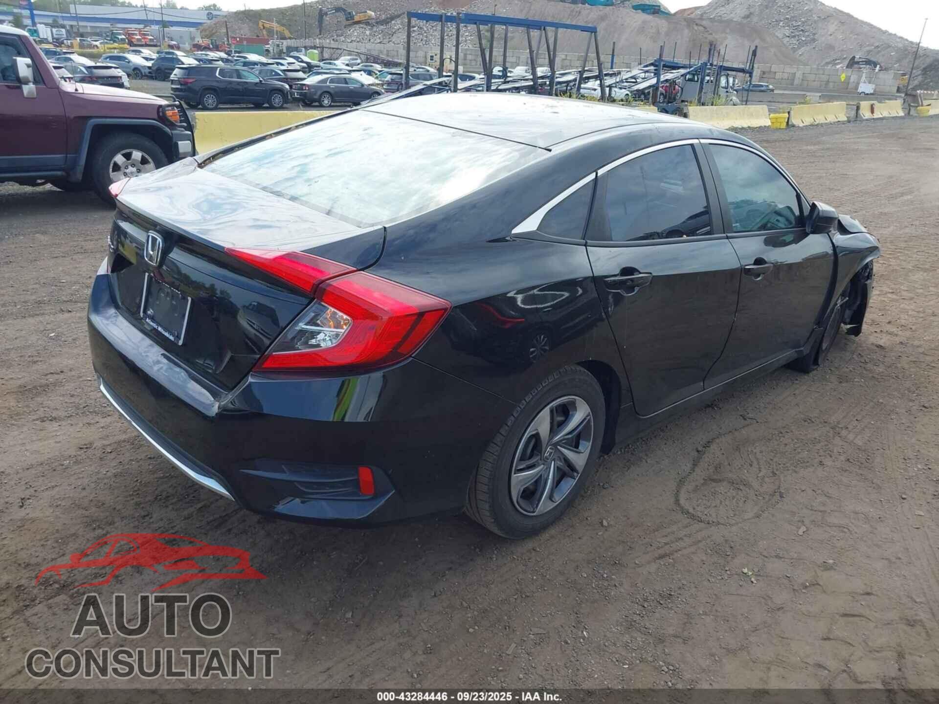 HONDA CIVIC 2019 - 2HGFC2F60KH588765