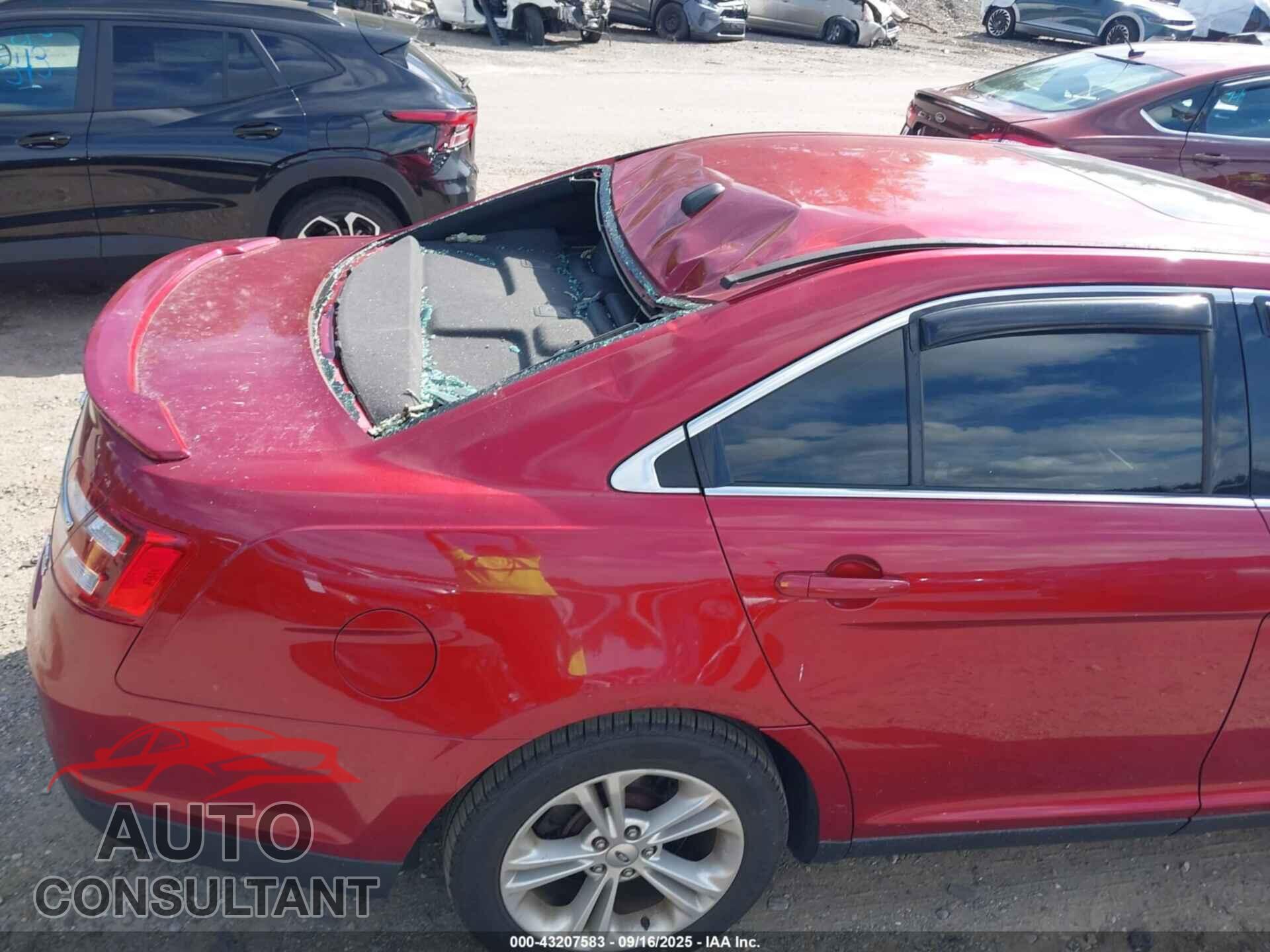 FORD TAURUS 2013 - 1FAHP2H80DG170575