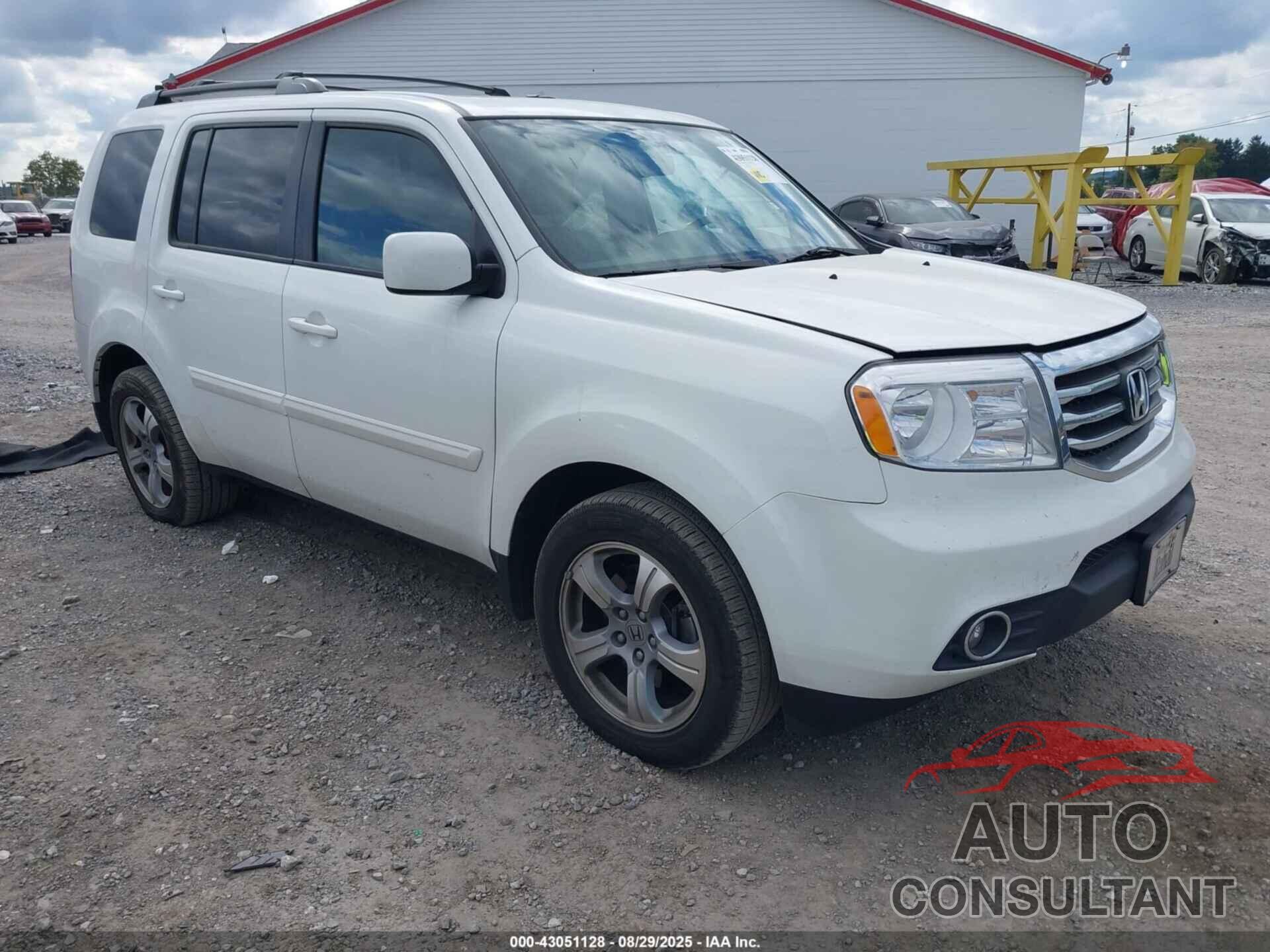 HONDA PILOT 2015 - 5FNYF4H74FB069049