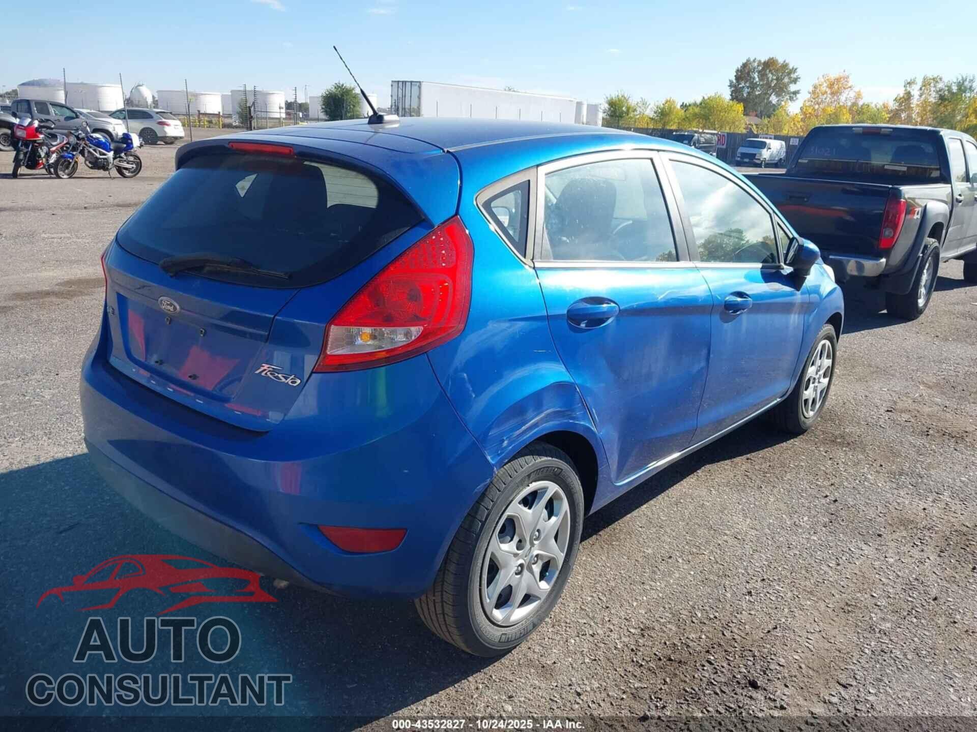 FORD FIESTA 2011 - 3FADP4EJ4BM154254