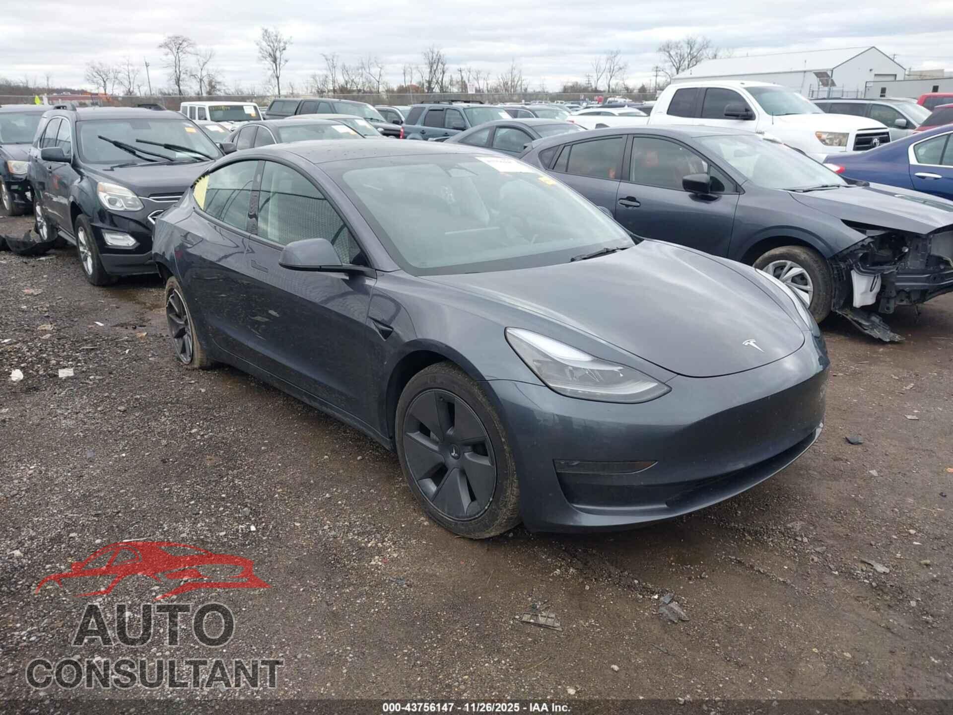 TESLA MODEL 3 2023 - 5YJ3E1EA9PF679932