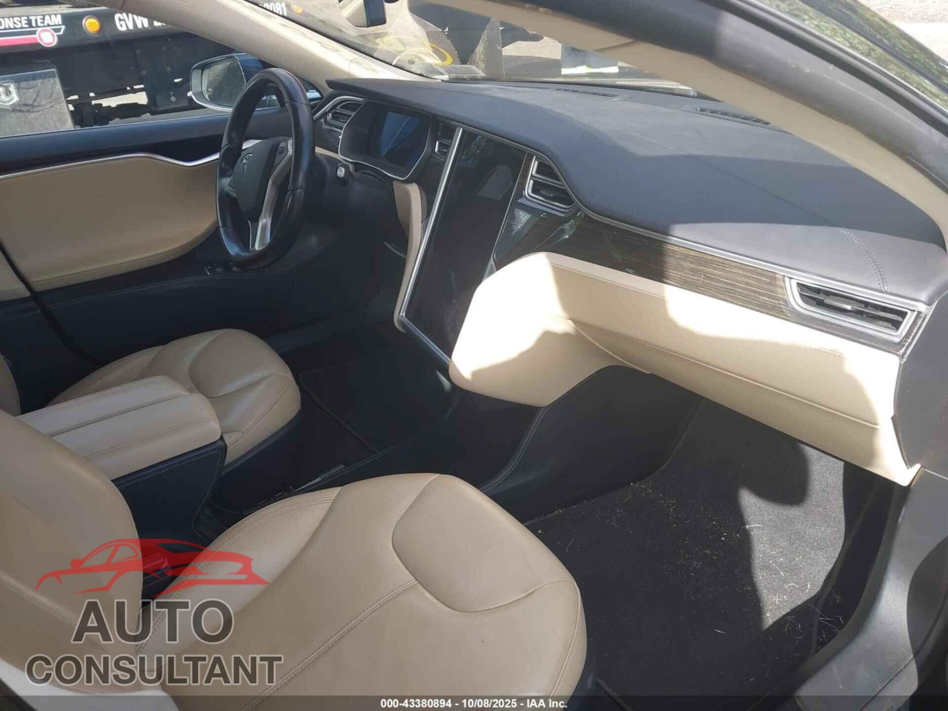 TESLA MODEL S 2014 - 5YJSA1H1XEFP52936