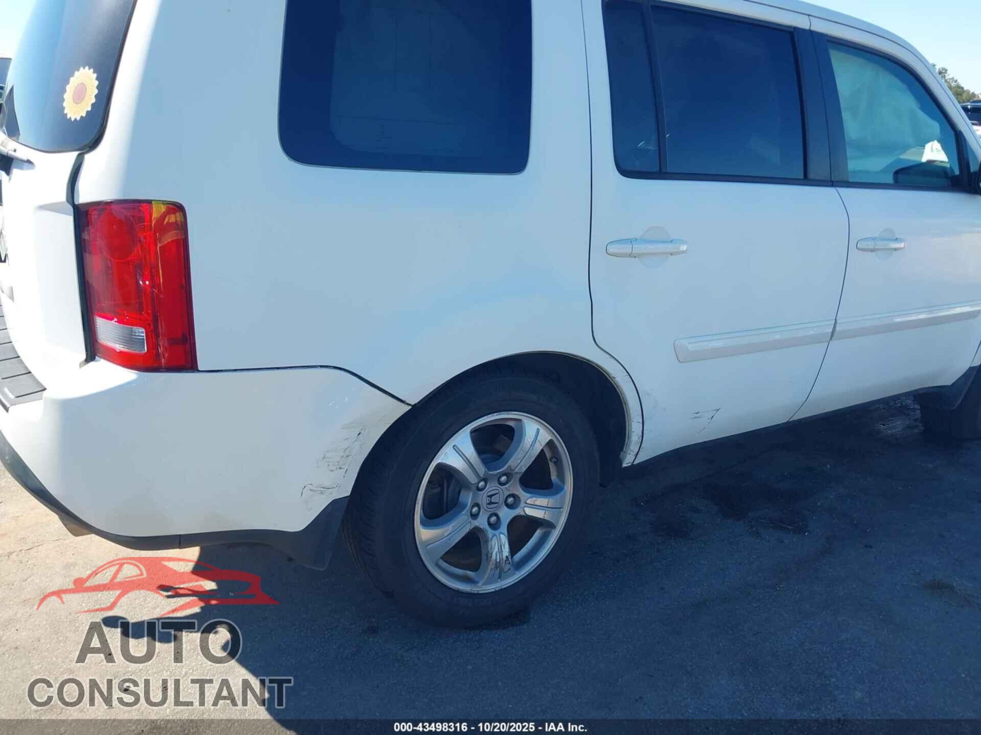 HONDA PILOT 2013 - 5FNYF3H66DB001883