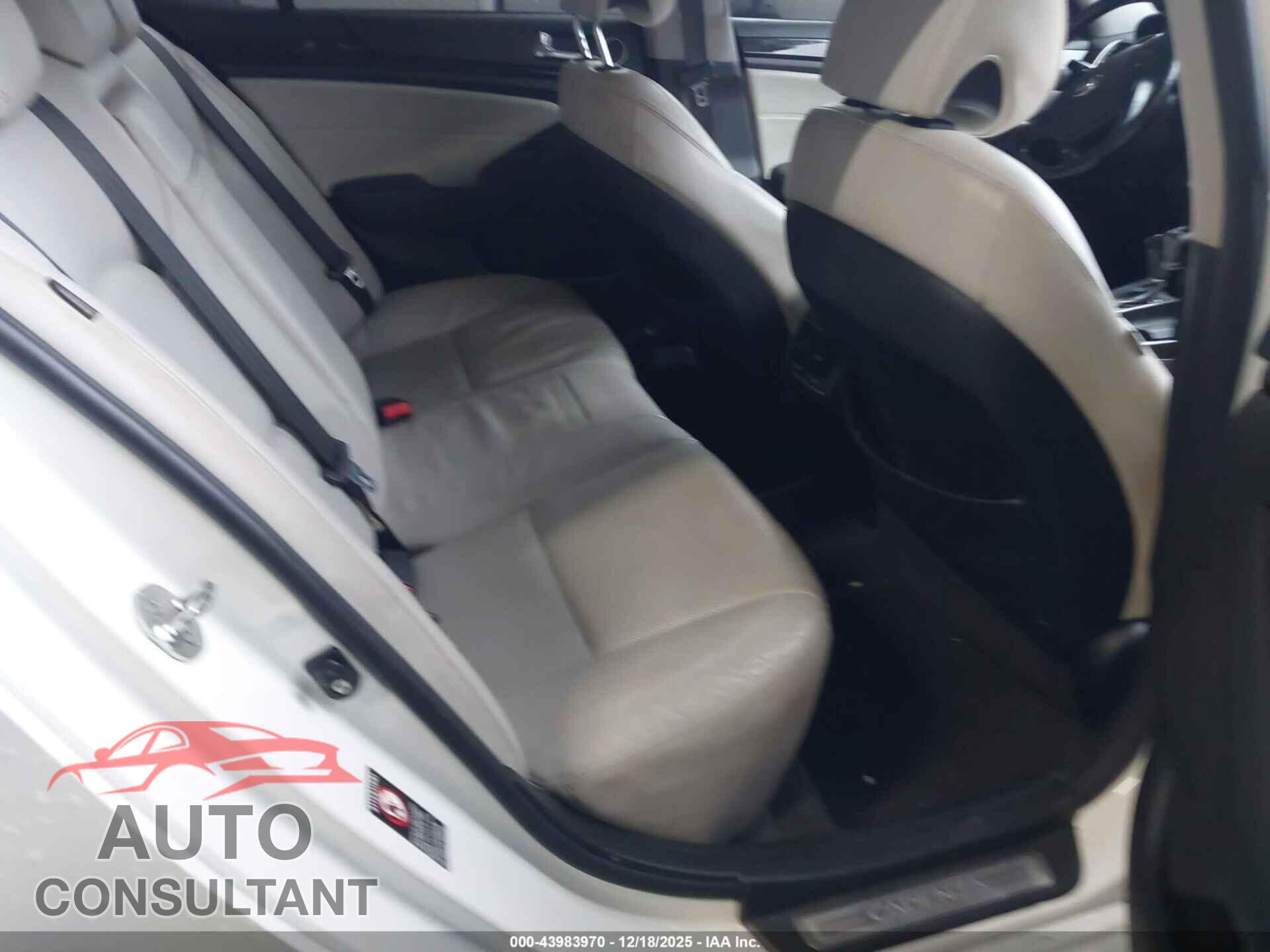 KIA CADENZA 2014 - KNALN4D76E5136217