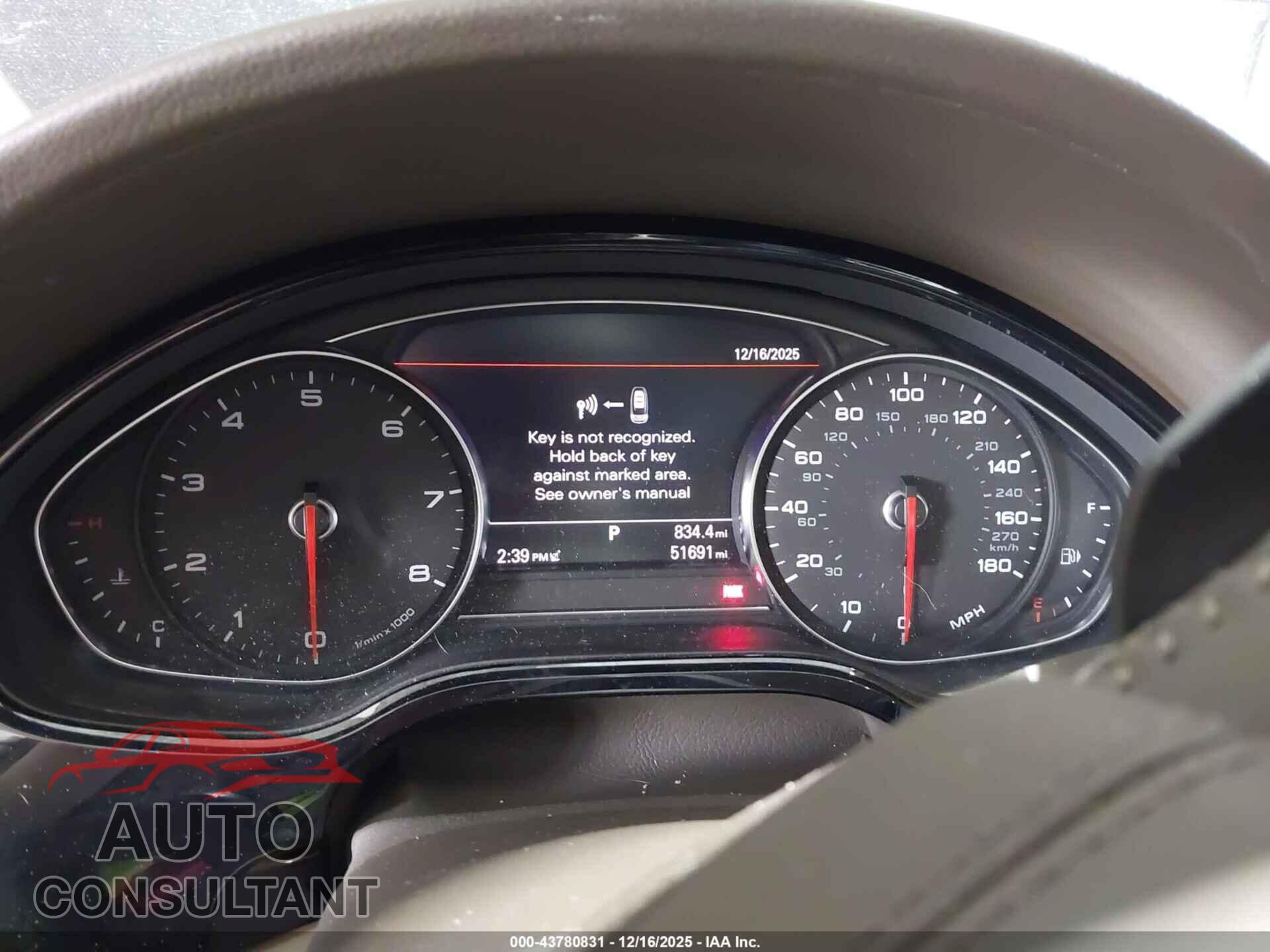 AUDI A8 L 2015 - WAU3GAFD2FN022132