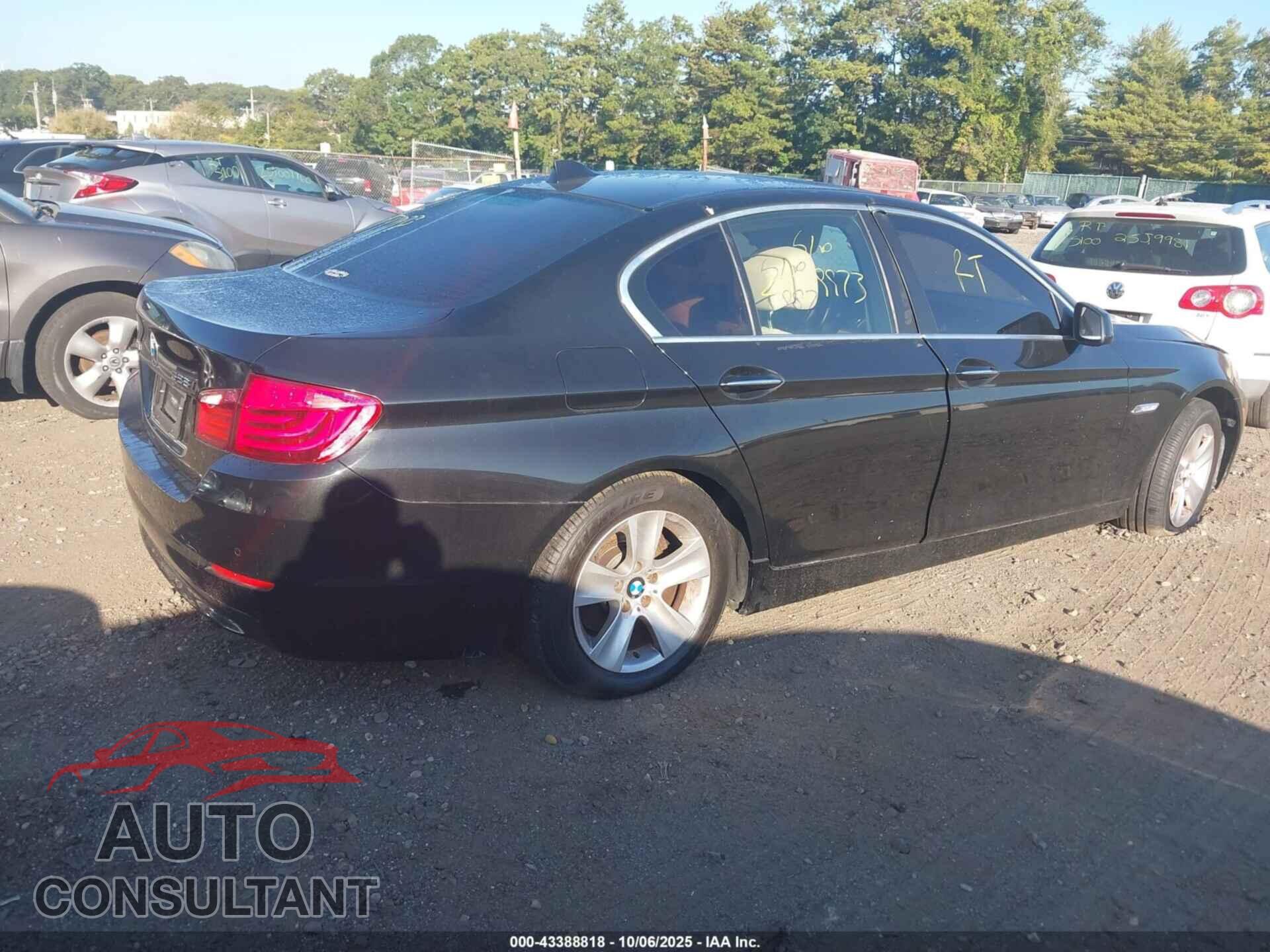 BMW 528I 2013 - WBAXH5C59DDW16450