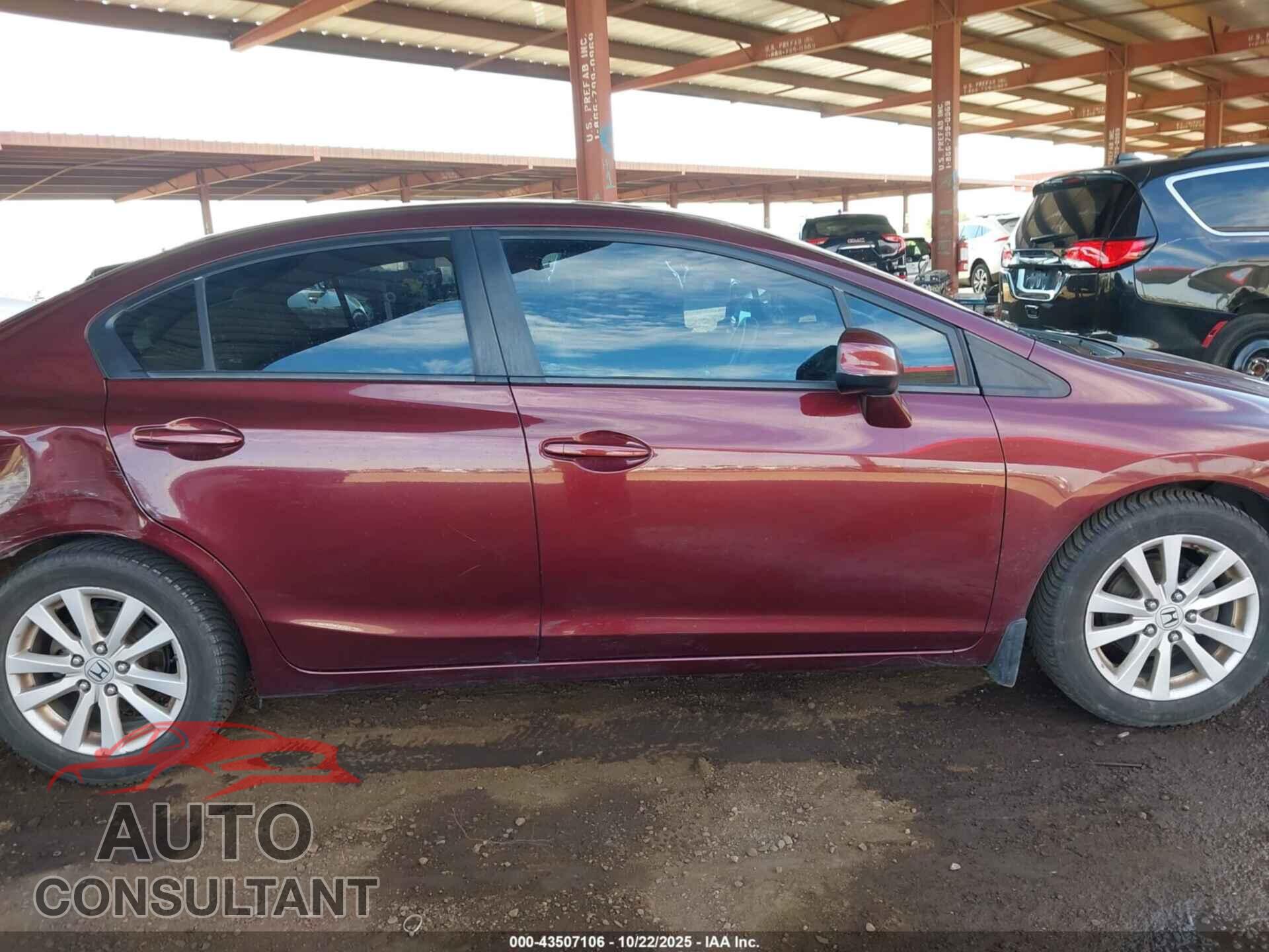 HONDA CIVIC 2012 - 19XFB2F82CE059284