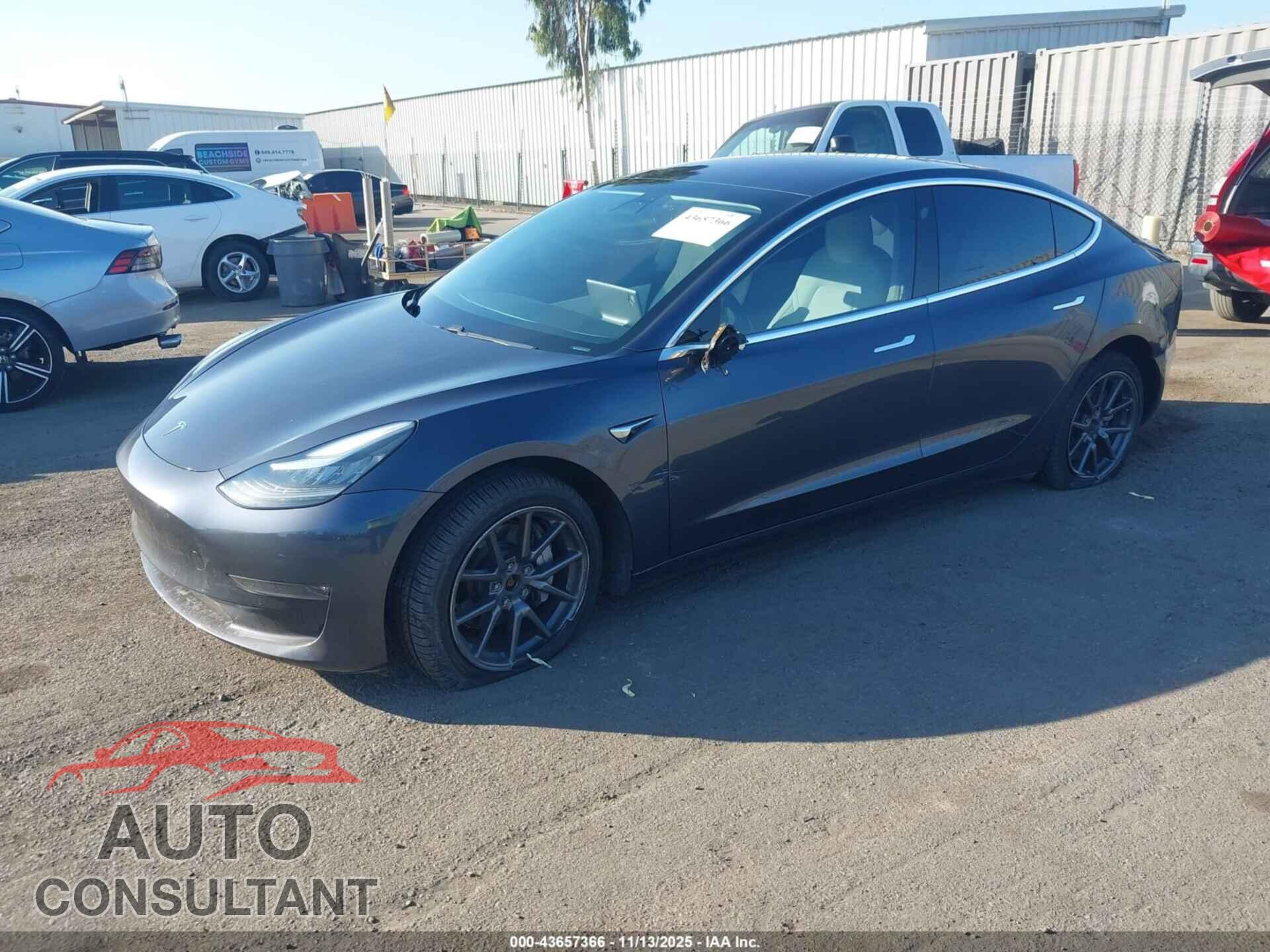 TESLA MODEL 3 2018 - 5YJ3E1EB3JF116178