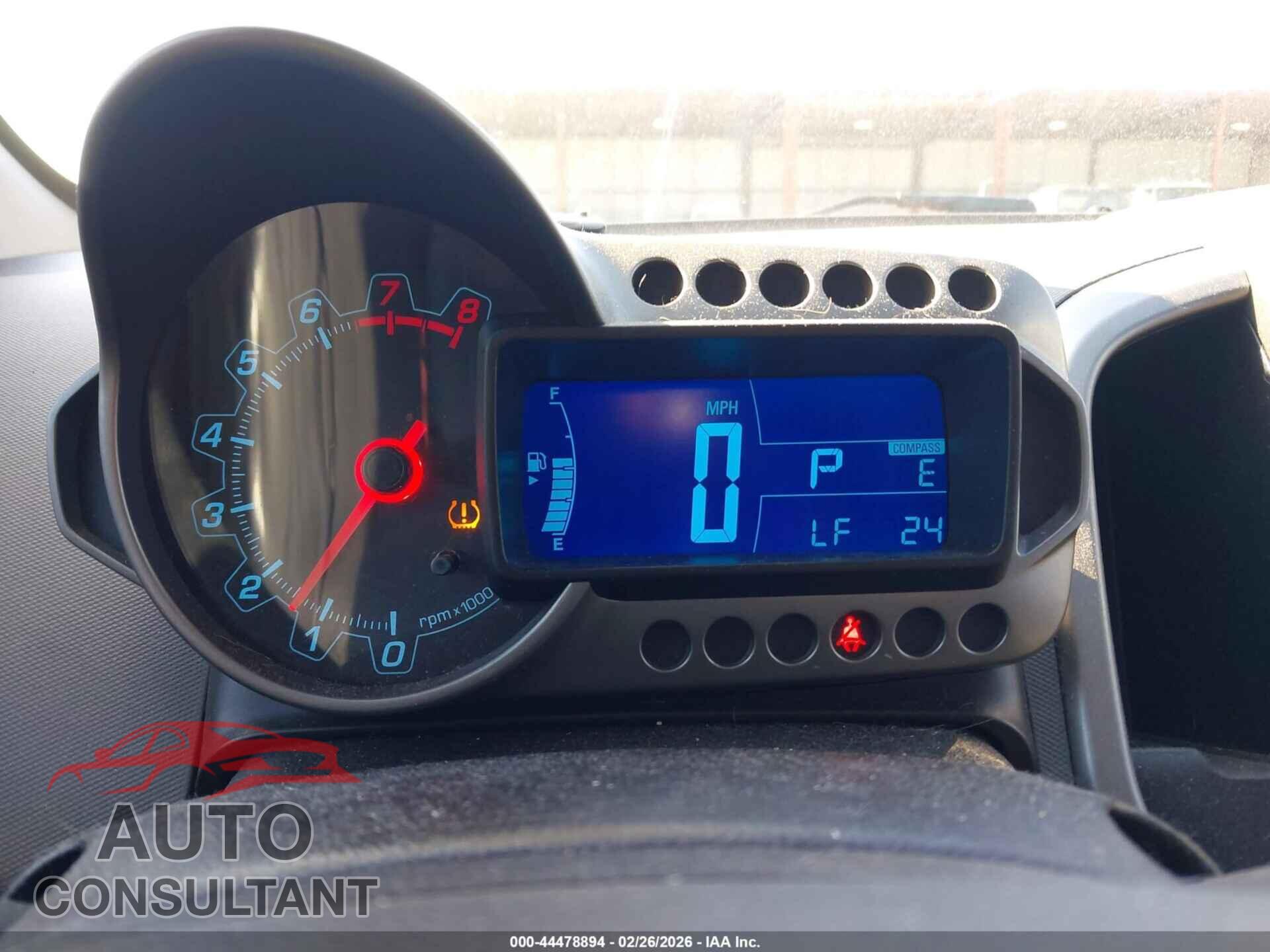 CHEVROLET SONIC 2014 - 1G1JE5SB6E4134151