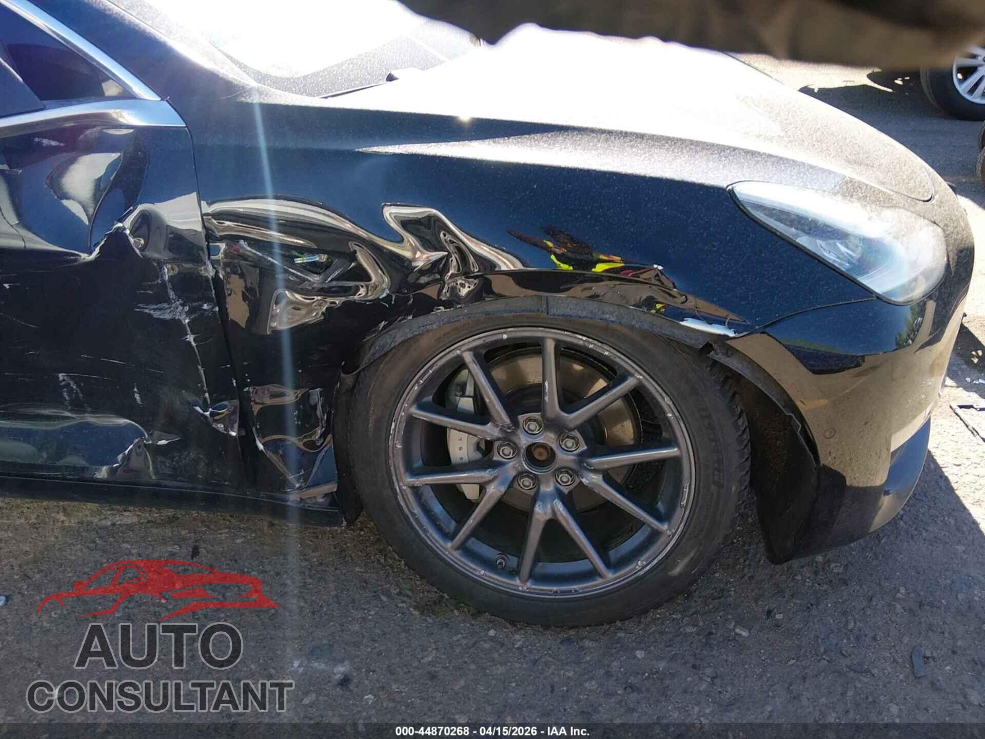 TESLA MODEL 3 2019 - 5YJ3E1EB5KF361338