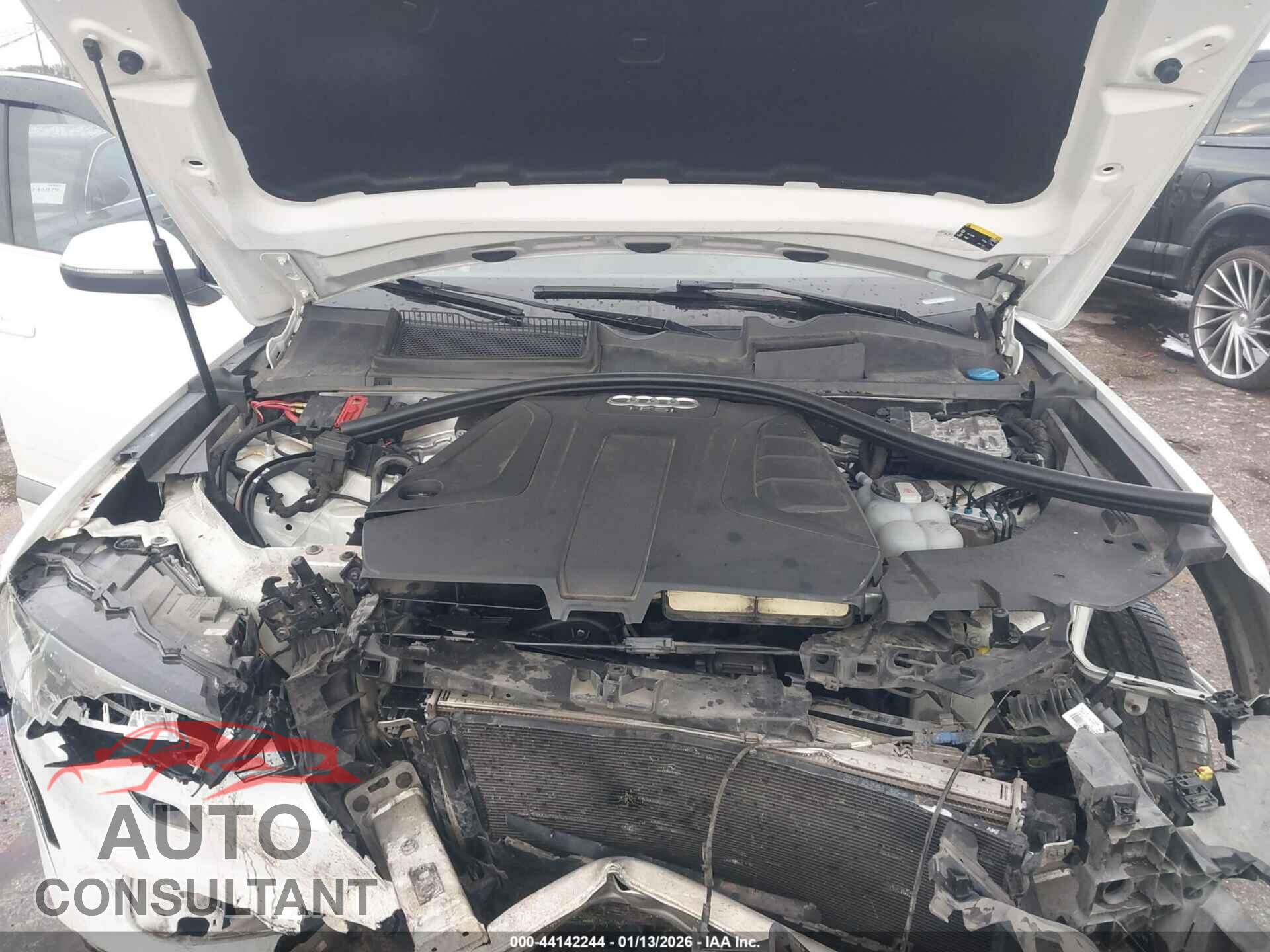AUDI Q7 2017 - WA1LHBF71HD056520