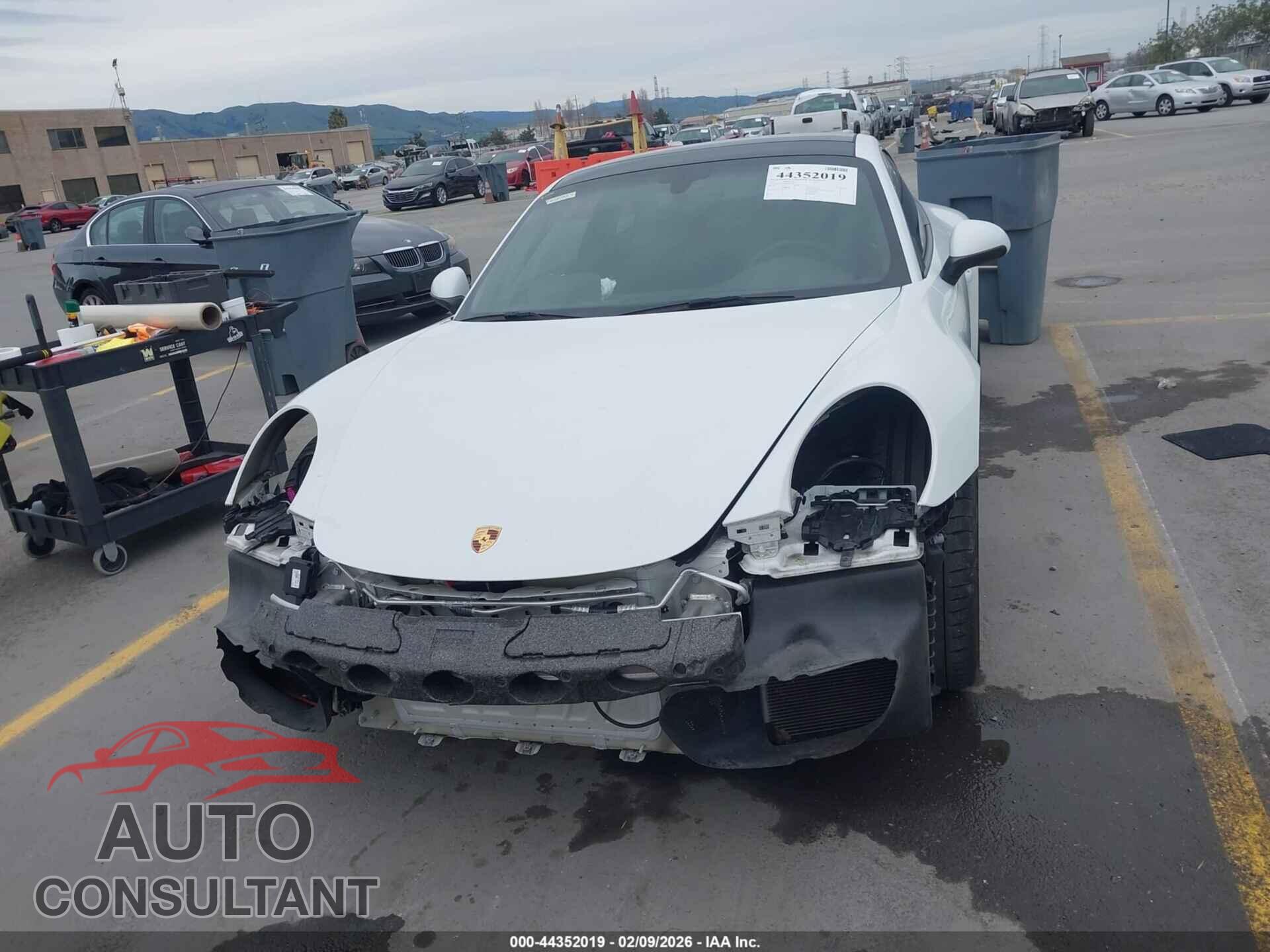 PORSCHE 911 2016 - WP0AA2A97GS106079