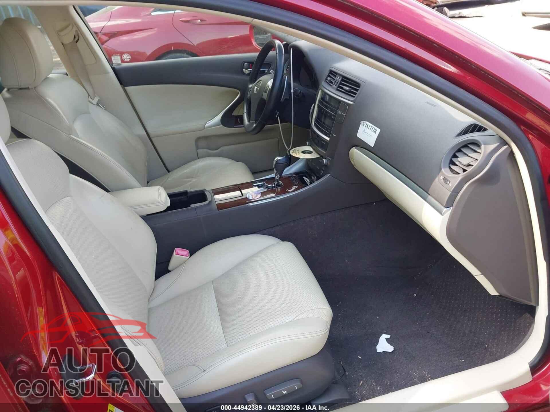 LEXUS IS 250 2013 - JTHCF5C23D5063901