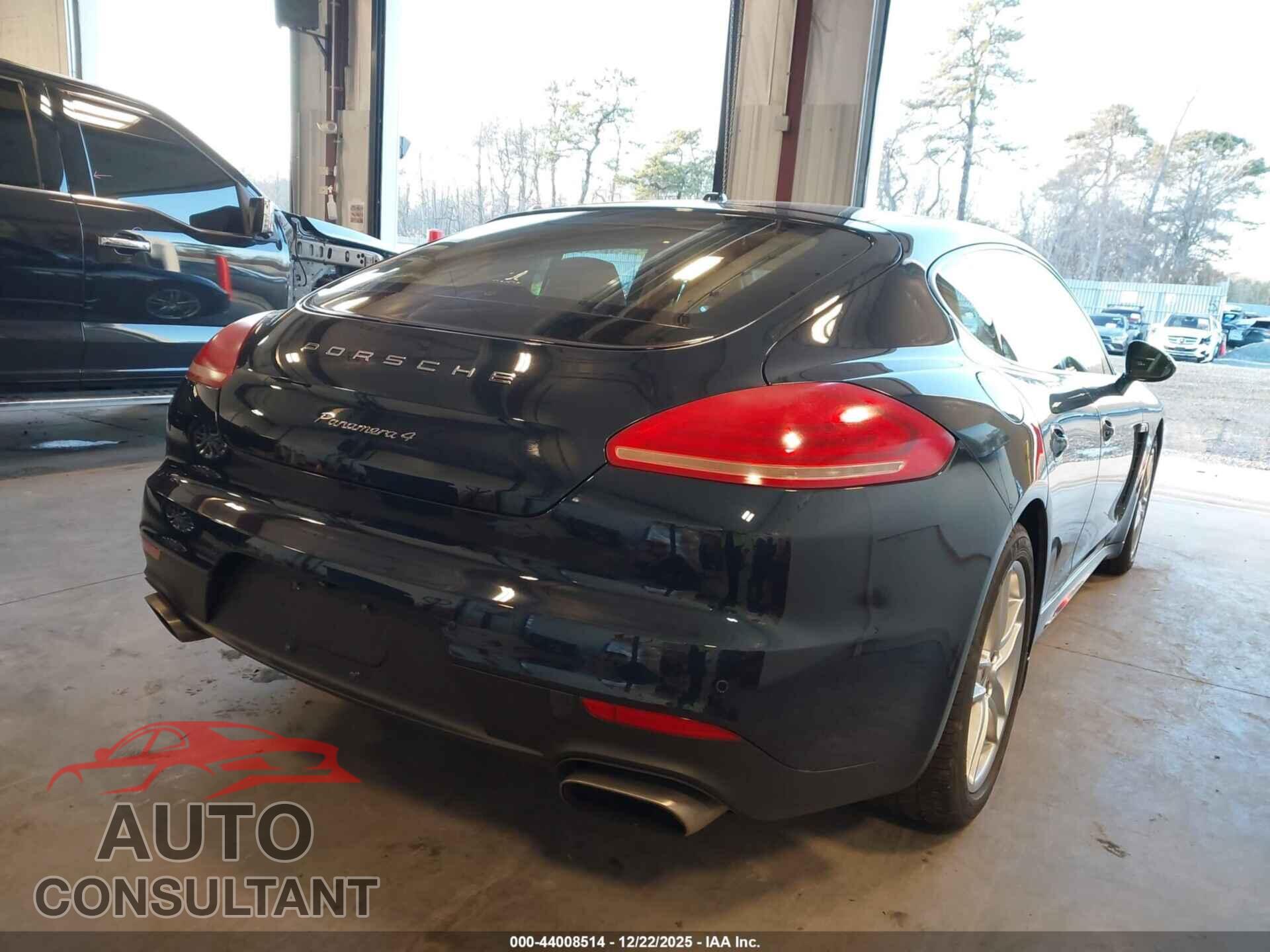 PORSCHE PANAMERA 2014 - WP0AA2A71EL007019