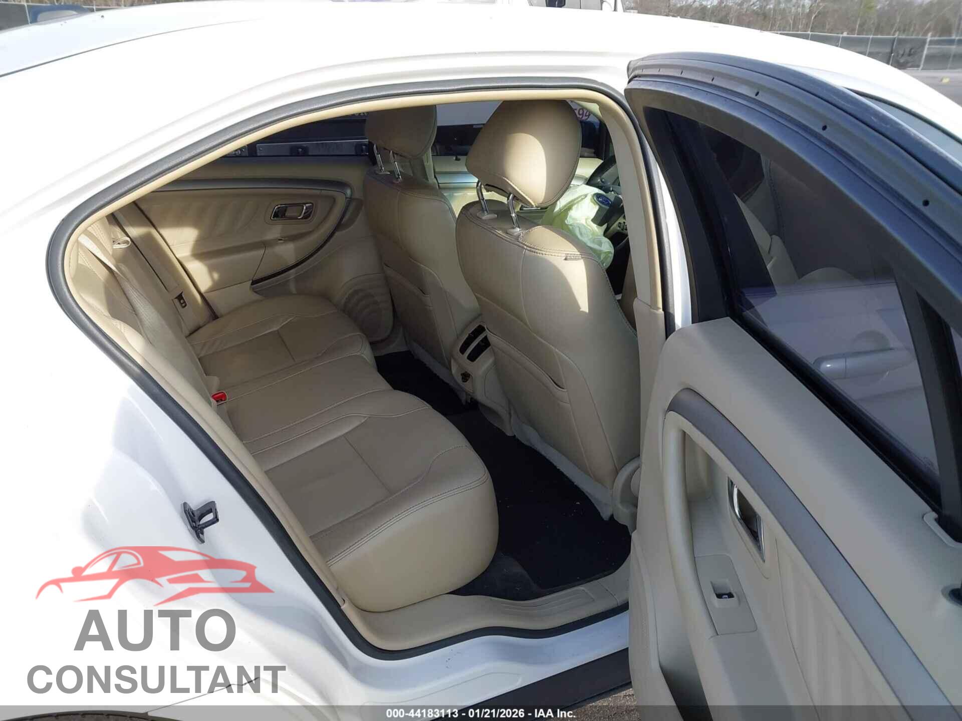 FORD TAURUS 2014 - 1FAHP2E85EG114976
