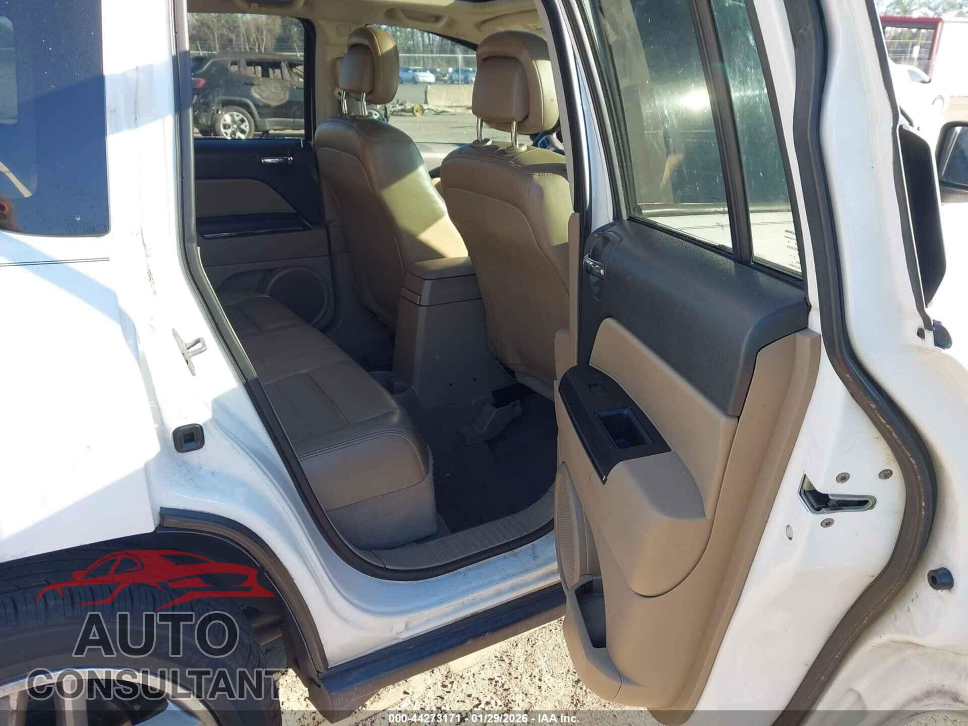 JEEP COMPASS 2011 - 1J4NT5FB2BD137840
