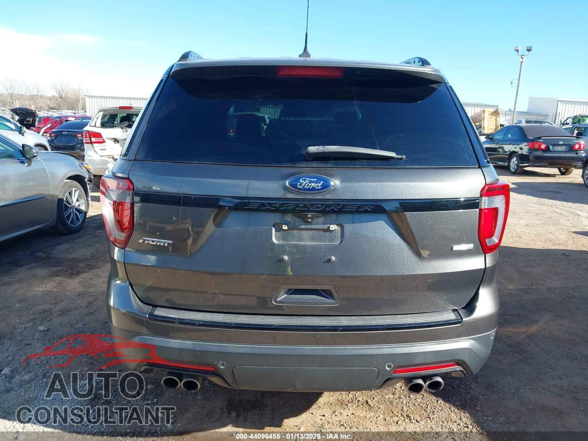 FORD EXPLORER 2018 - 1FM5K8GT9JGB99147