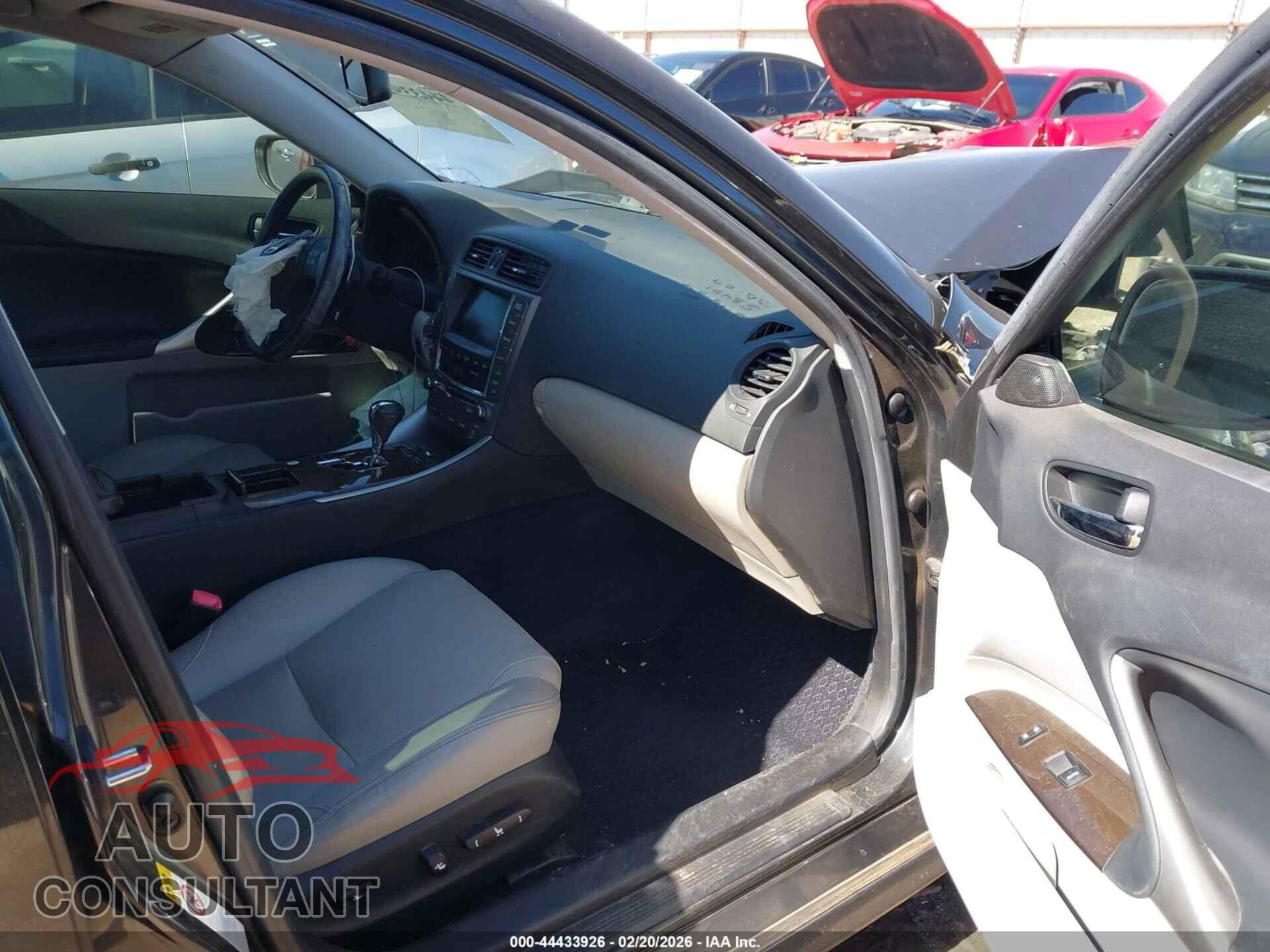 LEXUS IS 250 2009 - JTHBK262X95095804
