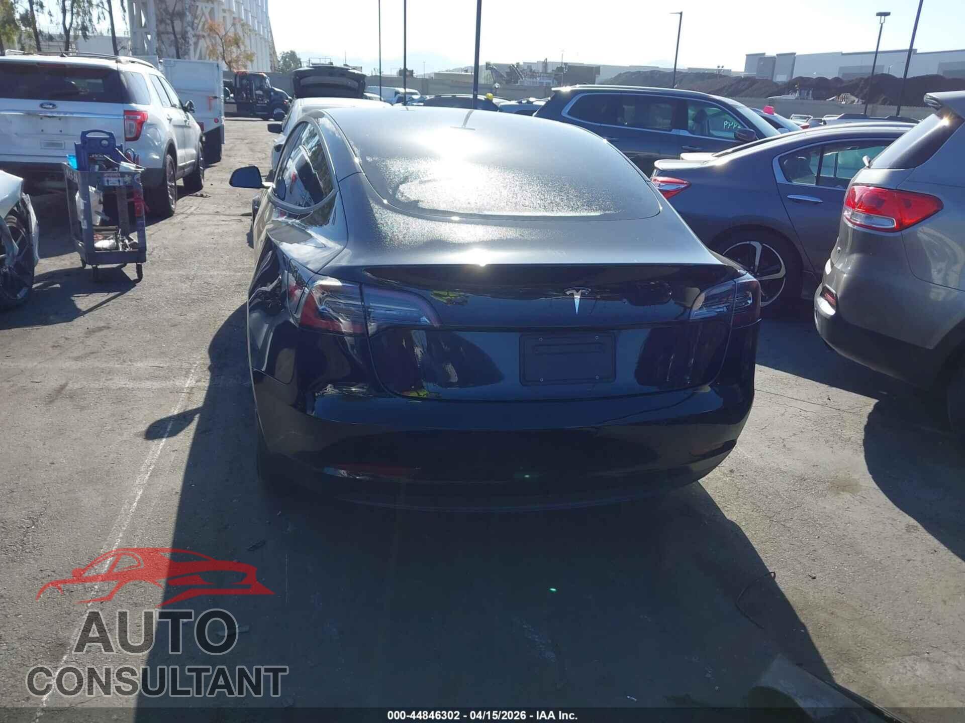TESLA MODEL 3 2021 - 5YJ3E1EA2MF991330