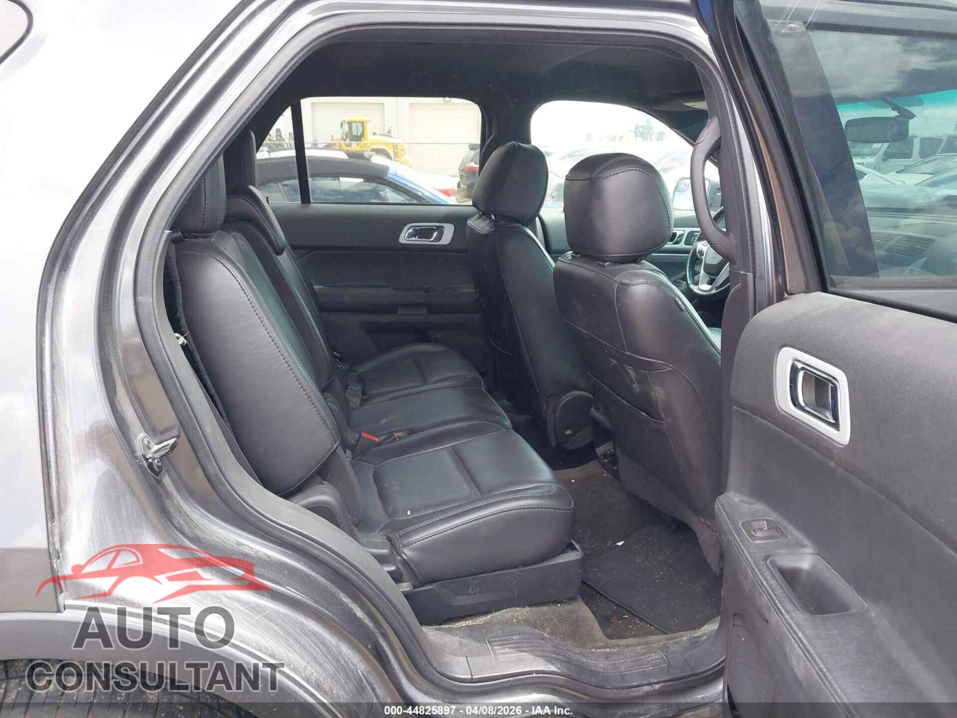 FORD EXPLORER 2015 - 1FM5K7D80FGA08491