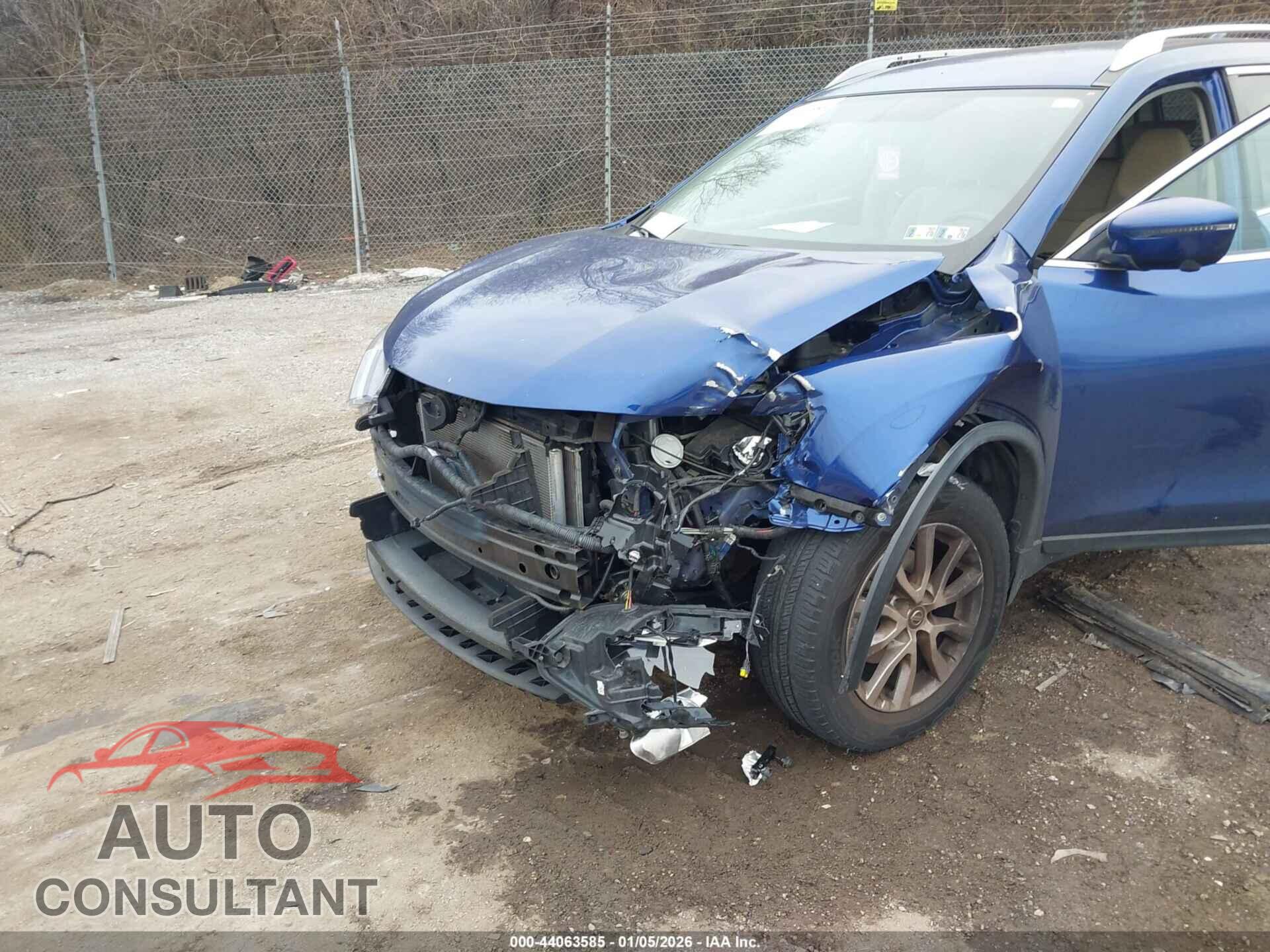 NISSAN ROGUE 2017 - KNMAT2MV2HP522161