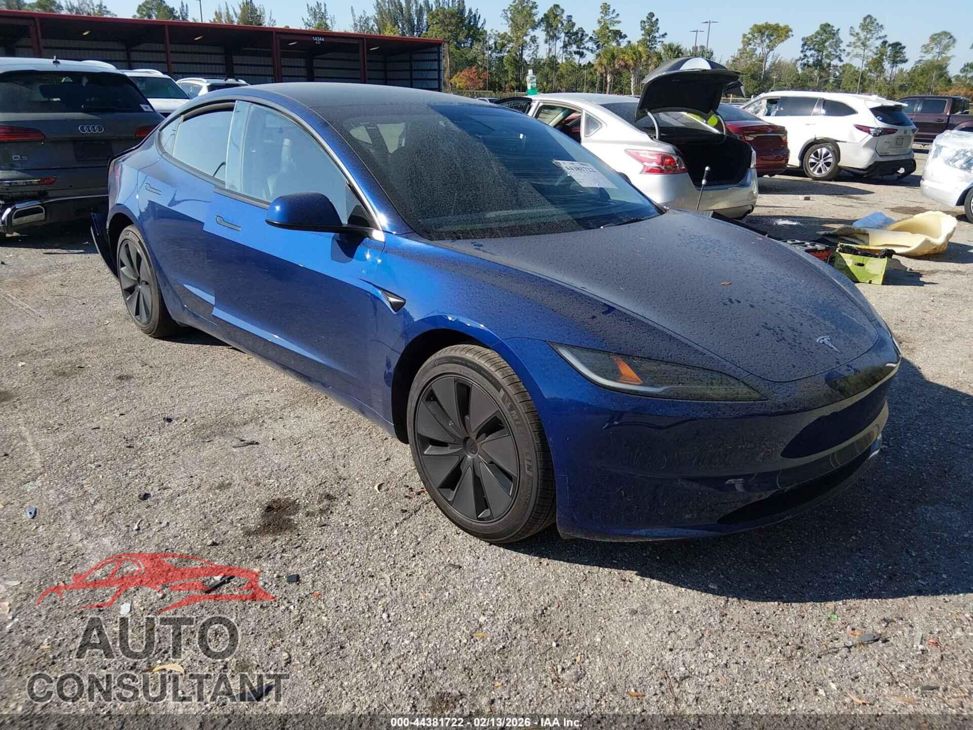 TESLA MODEL 3 2025 - 5YJ3E1EA2SF942996