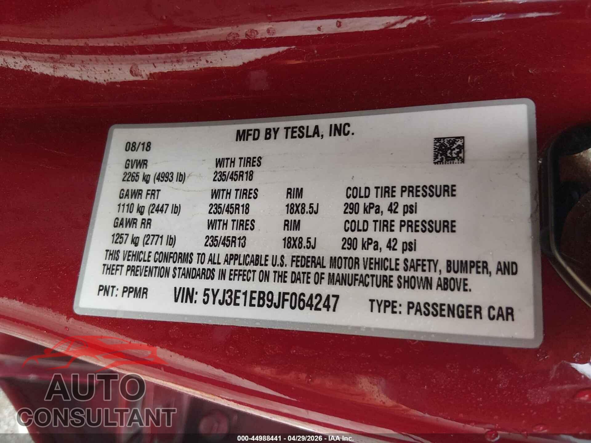 TESLA MODEL 3 2018 - 5YJ3E1EB9JF064247