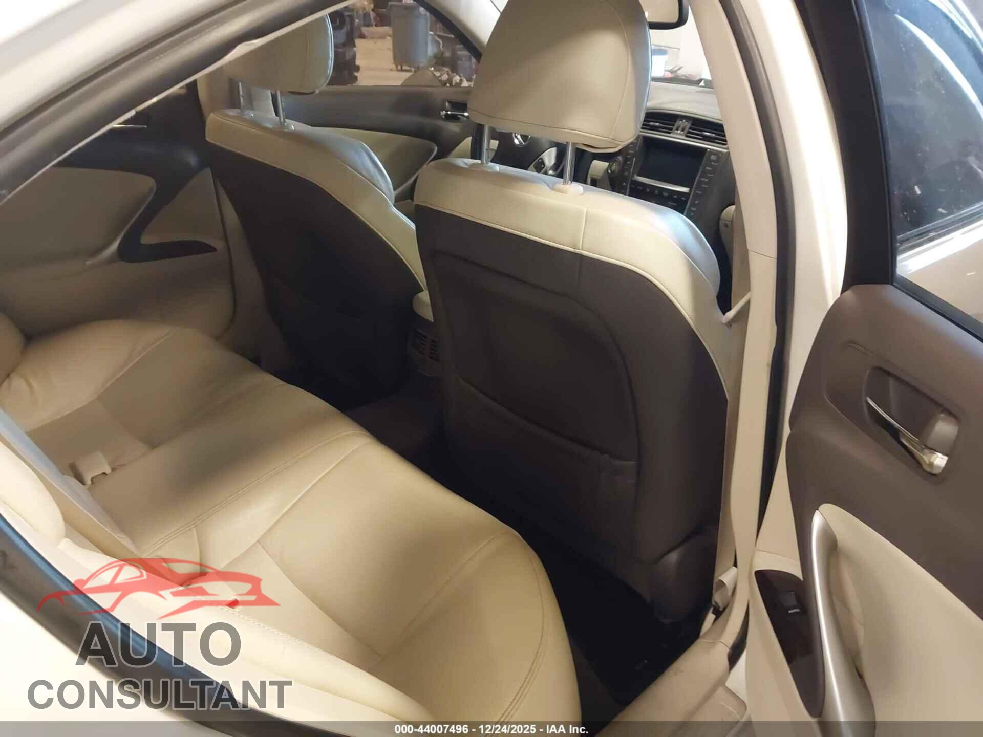 LEXUS IS 250 2012 - JTHCF5C27C5059543