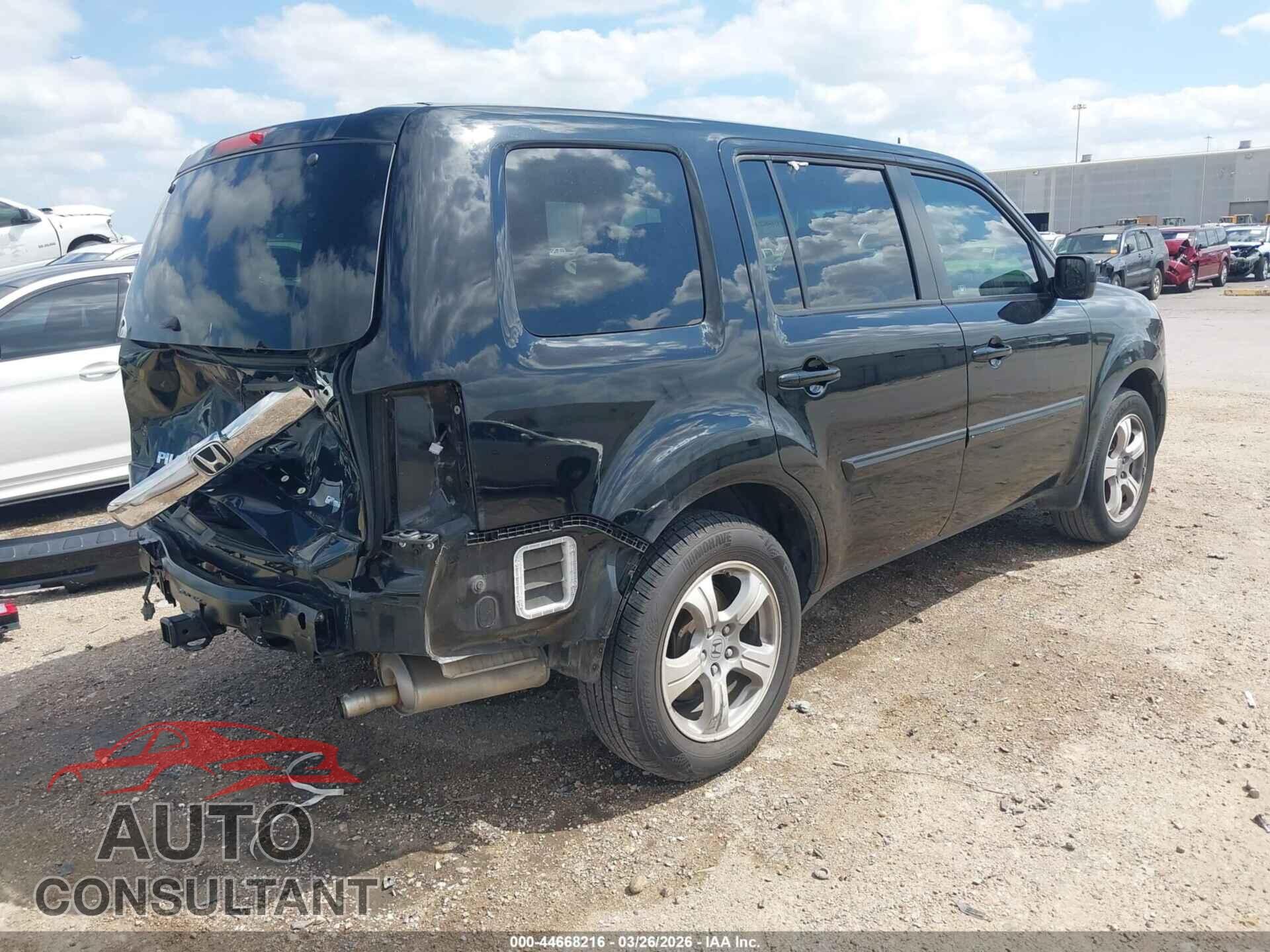 HONDA PILOT 2012 - 5FNYF3H77CB036830
