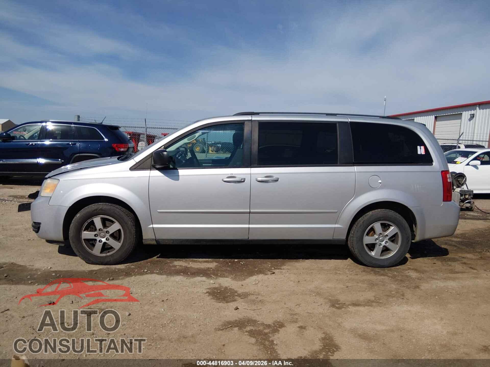 DODGE GRAND CARAVAN 2010 - 2D4RN4DE2AR318332