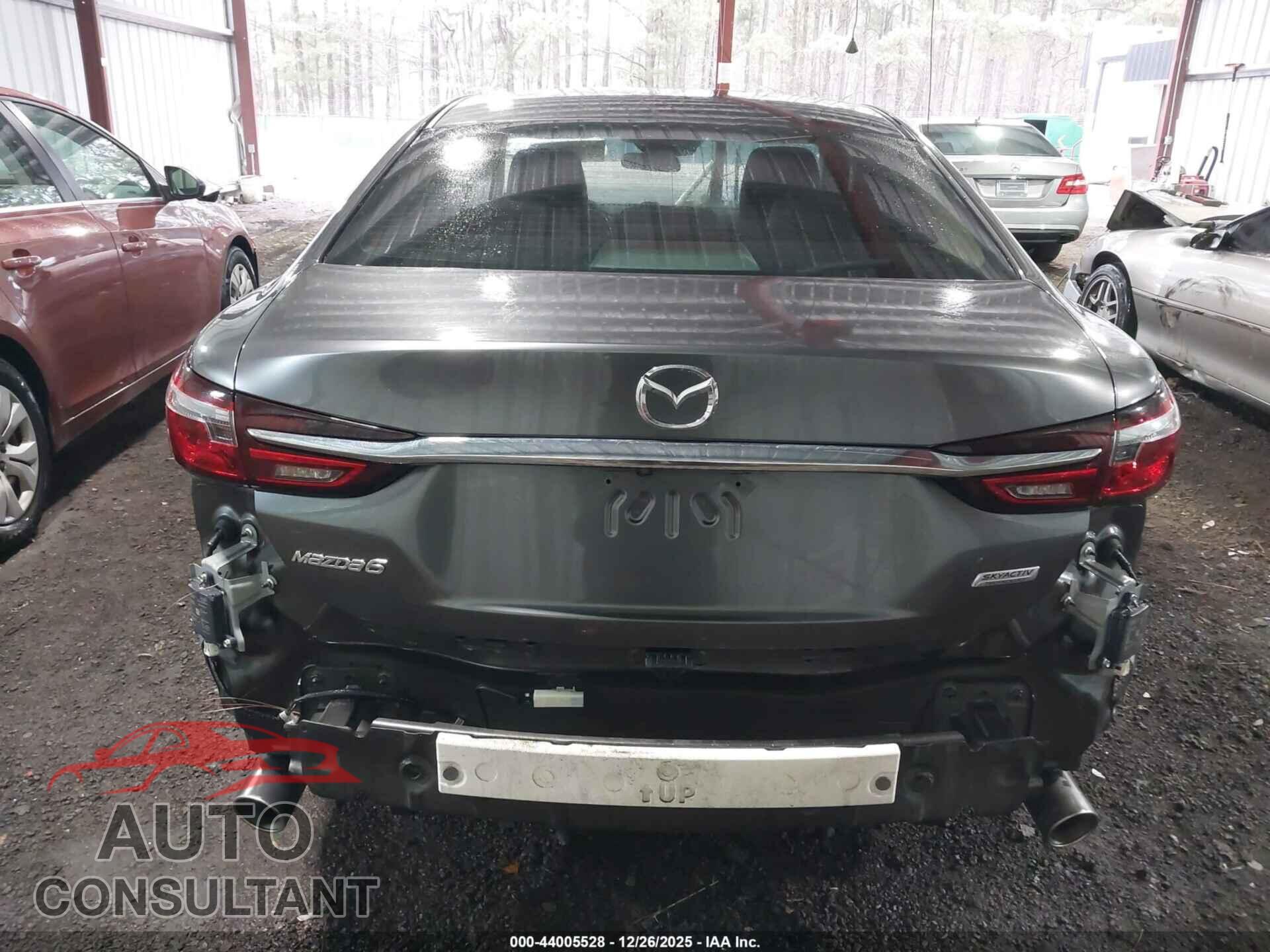 MAZDA MAZDA6 2018 - JM1GL1VM9J1324924