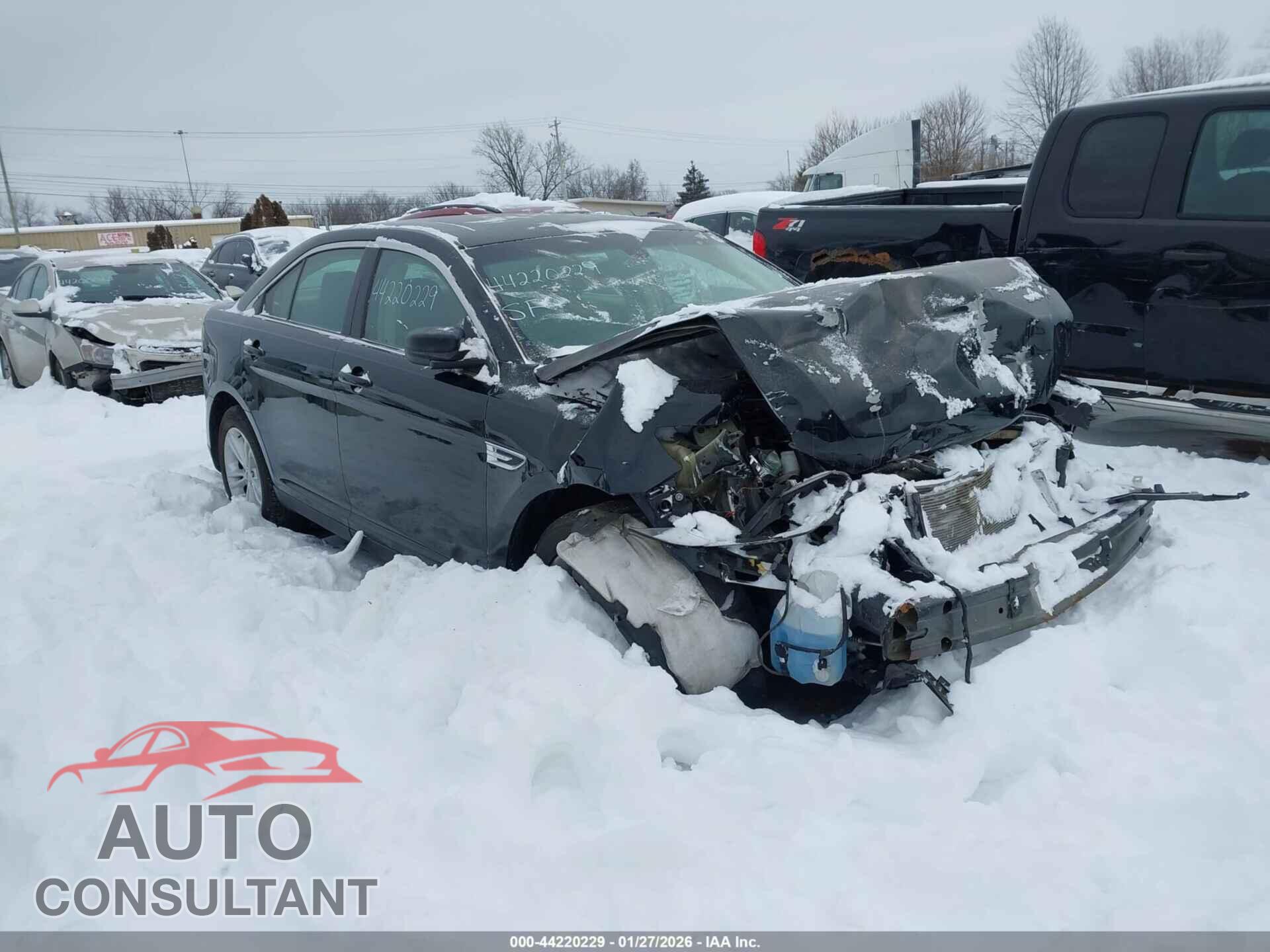 FORD TAURUS 2018 - 1FAHP2D84JG129562