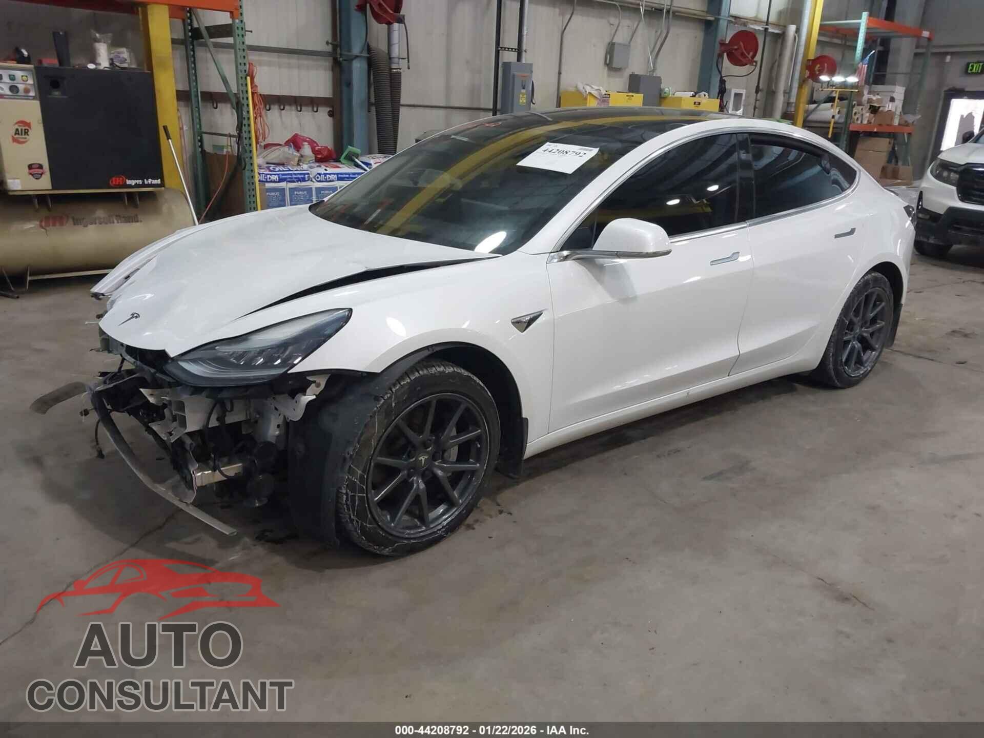 TESLA MODEL 3 2019 - 5YJ3E1EBXKF469809