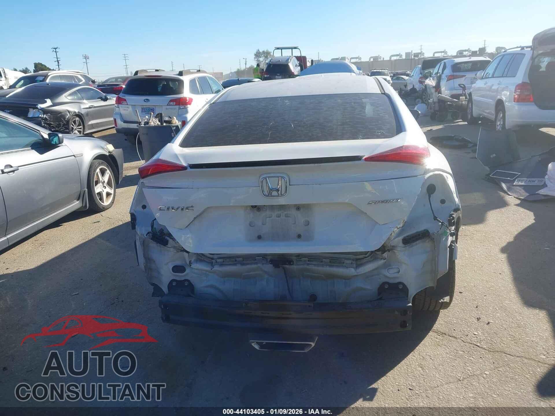 HONDA CIVIC 2019 - 2HGFC2F8XKH575149