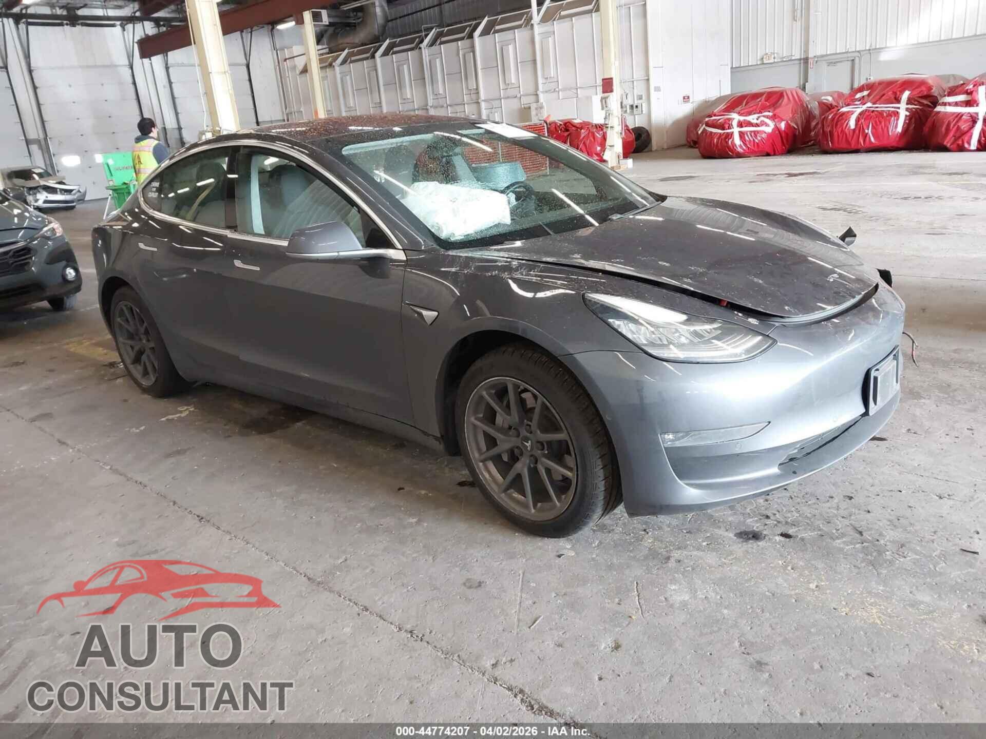 TESLA MODEL 3 2018 - 5YJ3E1EA1JF006866