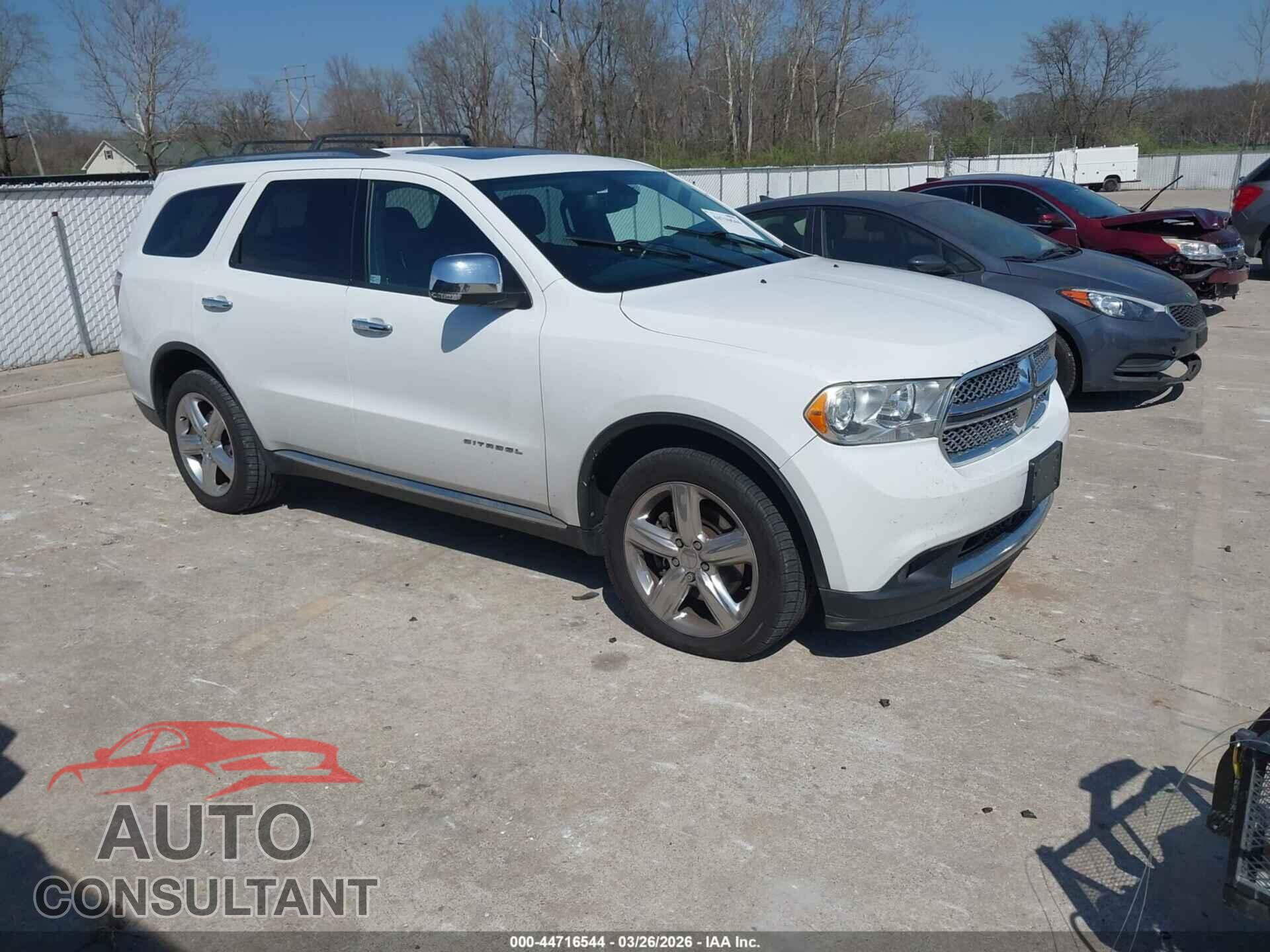 DODGE DURANGO 2013 - 1C4SDJET1DC652538